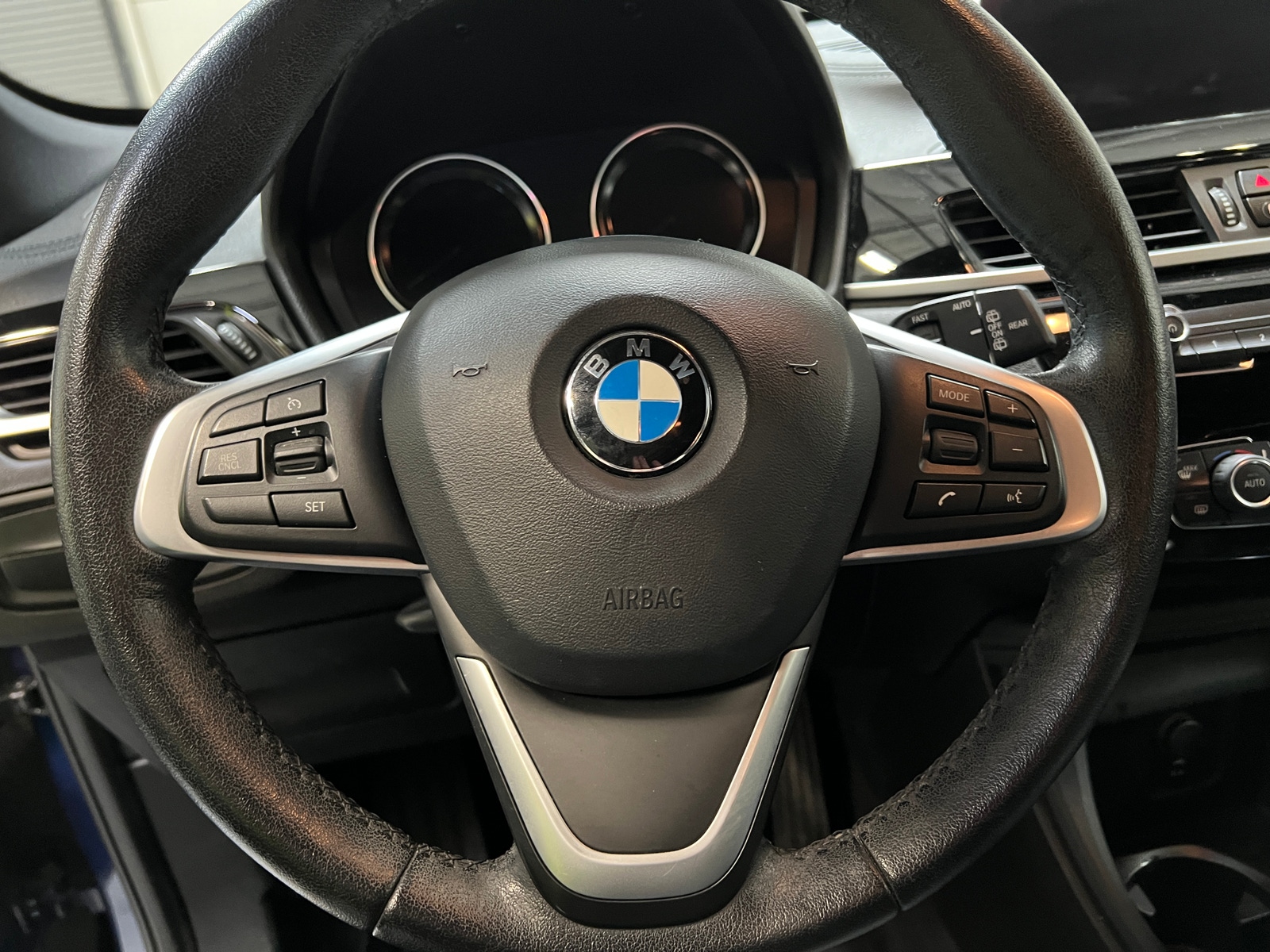 Thumbnail: 2020 BMW X1 - 4