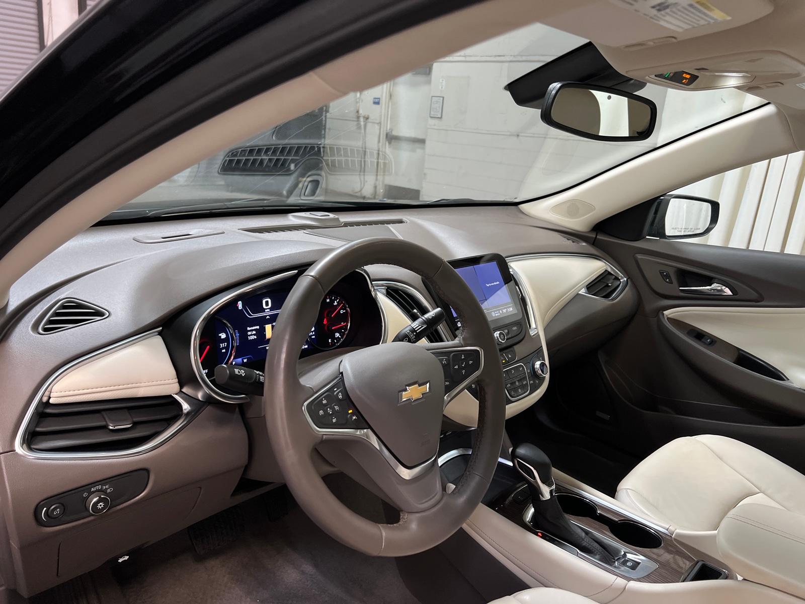 Thumbnail: 2024 Chevrolet Malibu - 2