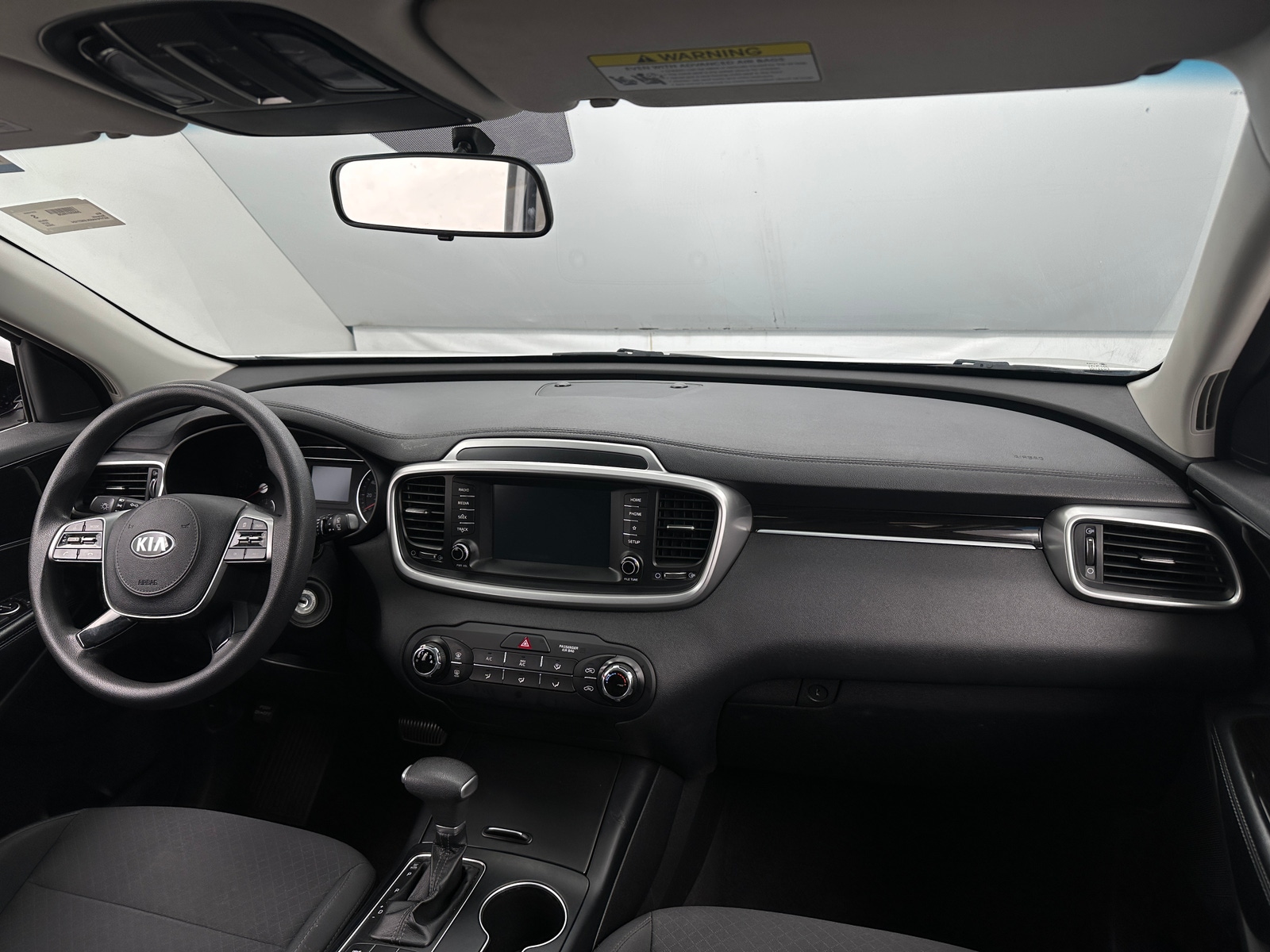 Thumbnail: 2020 Kia Sorento - 3