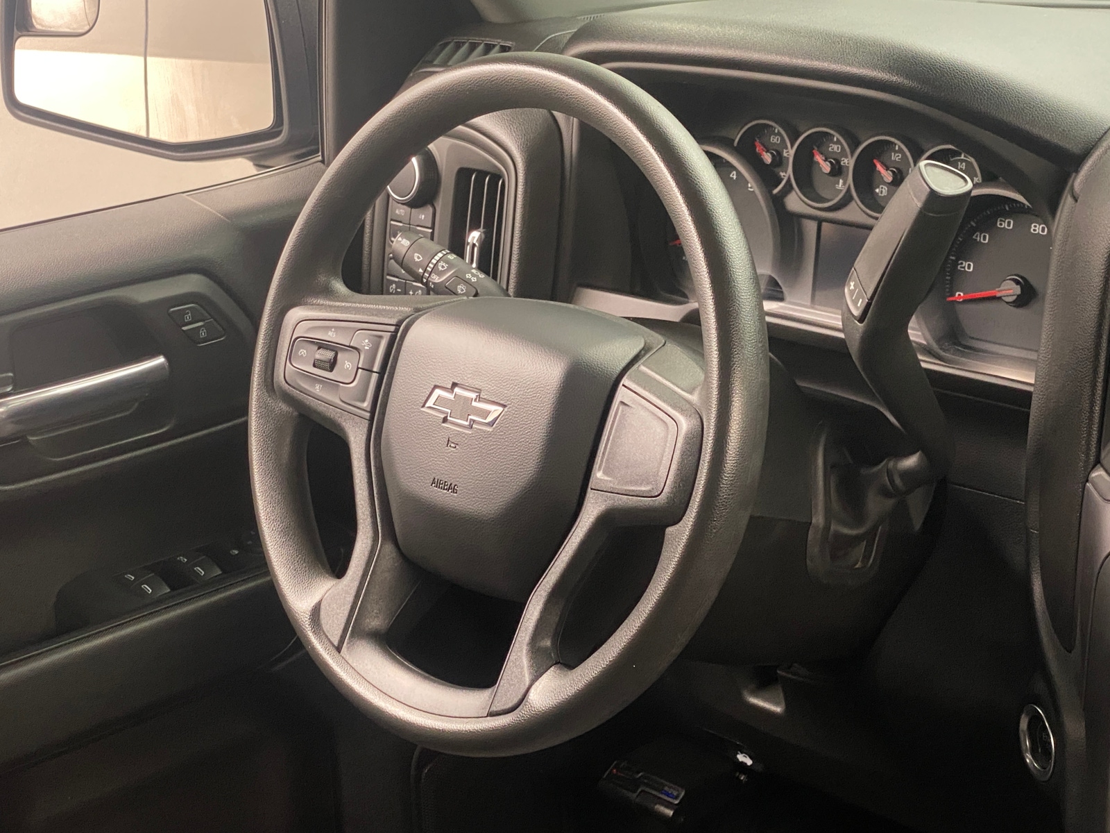Thumbnail: 2023 Chevrolet Silverado 1500 - 5