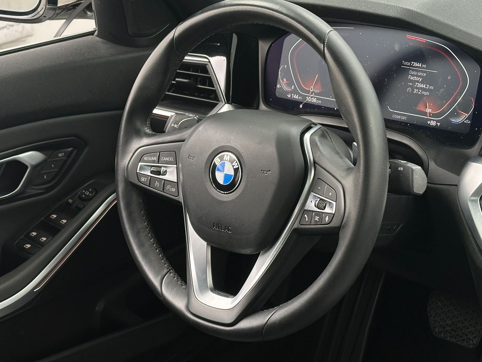 Thumbnail: 2019 BMW 3 Series - 4