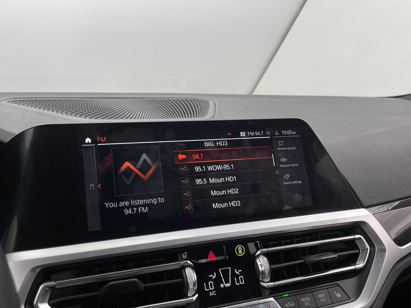 Thumbnail: 2019 BMW 3 Series - 3