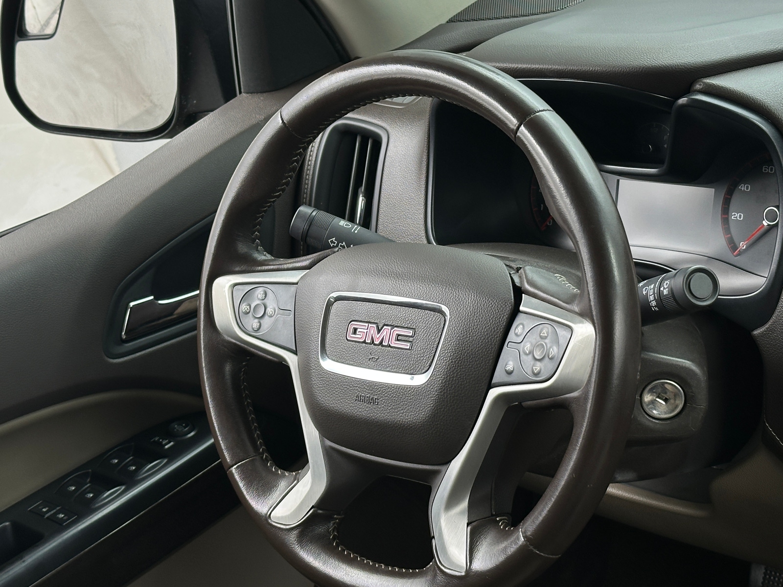 Thumbnail: 2015 GMC Canyon - 4