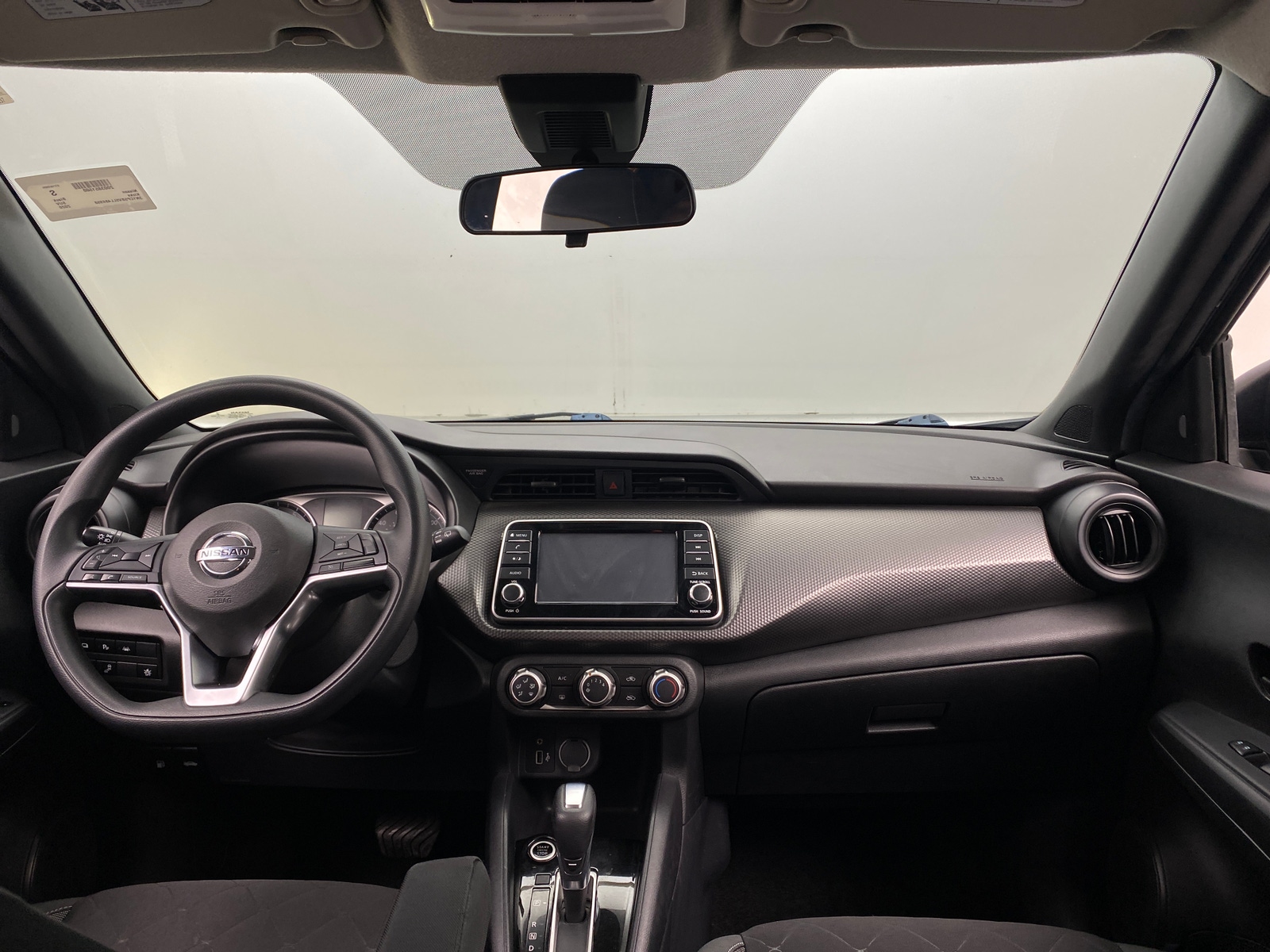 Thumbnail: 2020 Nissan Kicks - 3