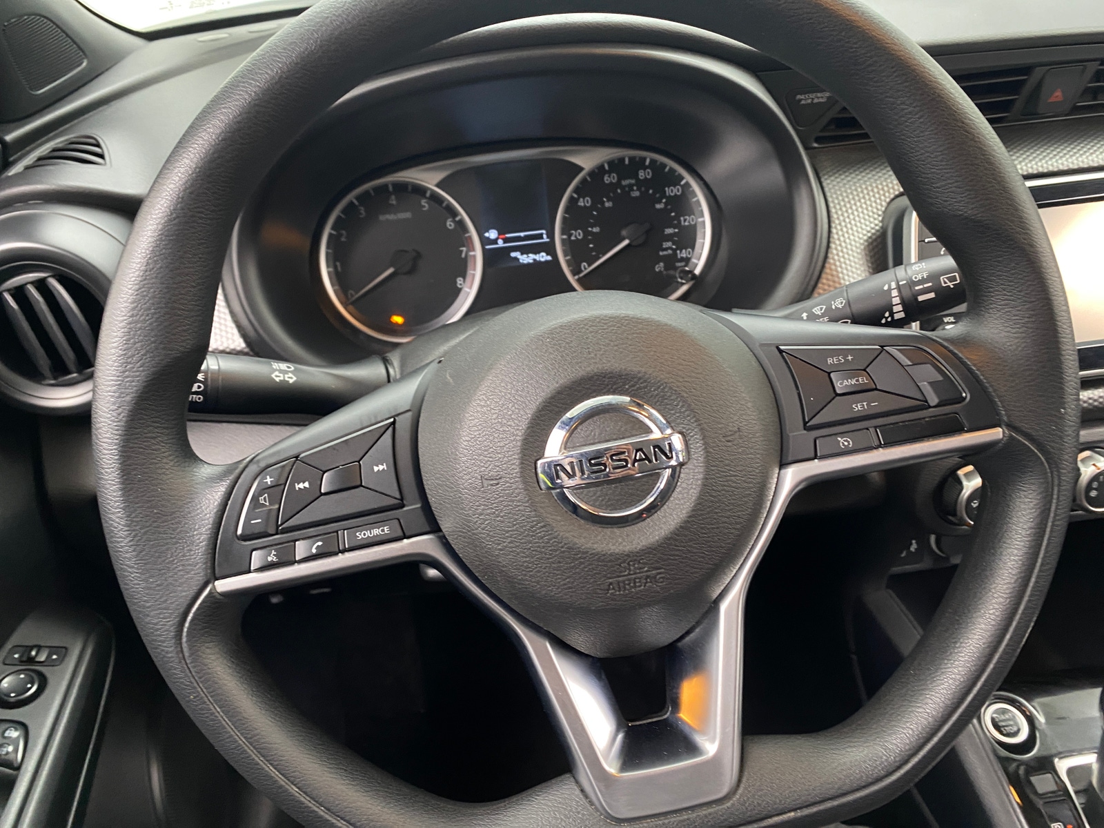 Thumbnail: 2020 Nissan Kicks - 5