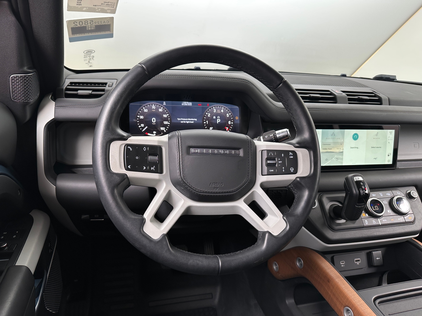 Thumbnail: 2020 Land Rover Defender - 4
