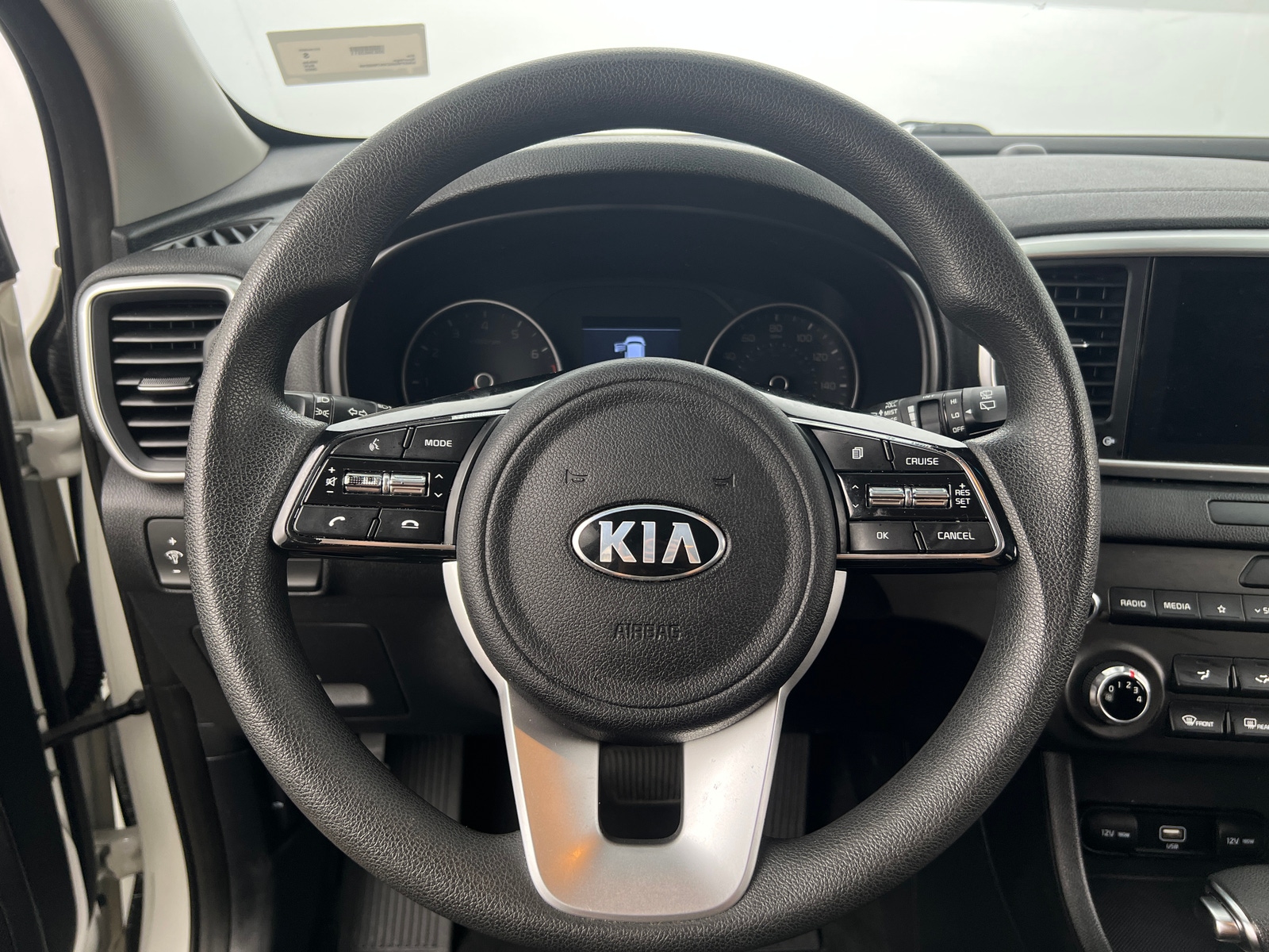 Thumbnail: 2022 Kia Sportage - 5