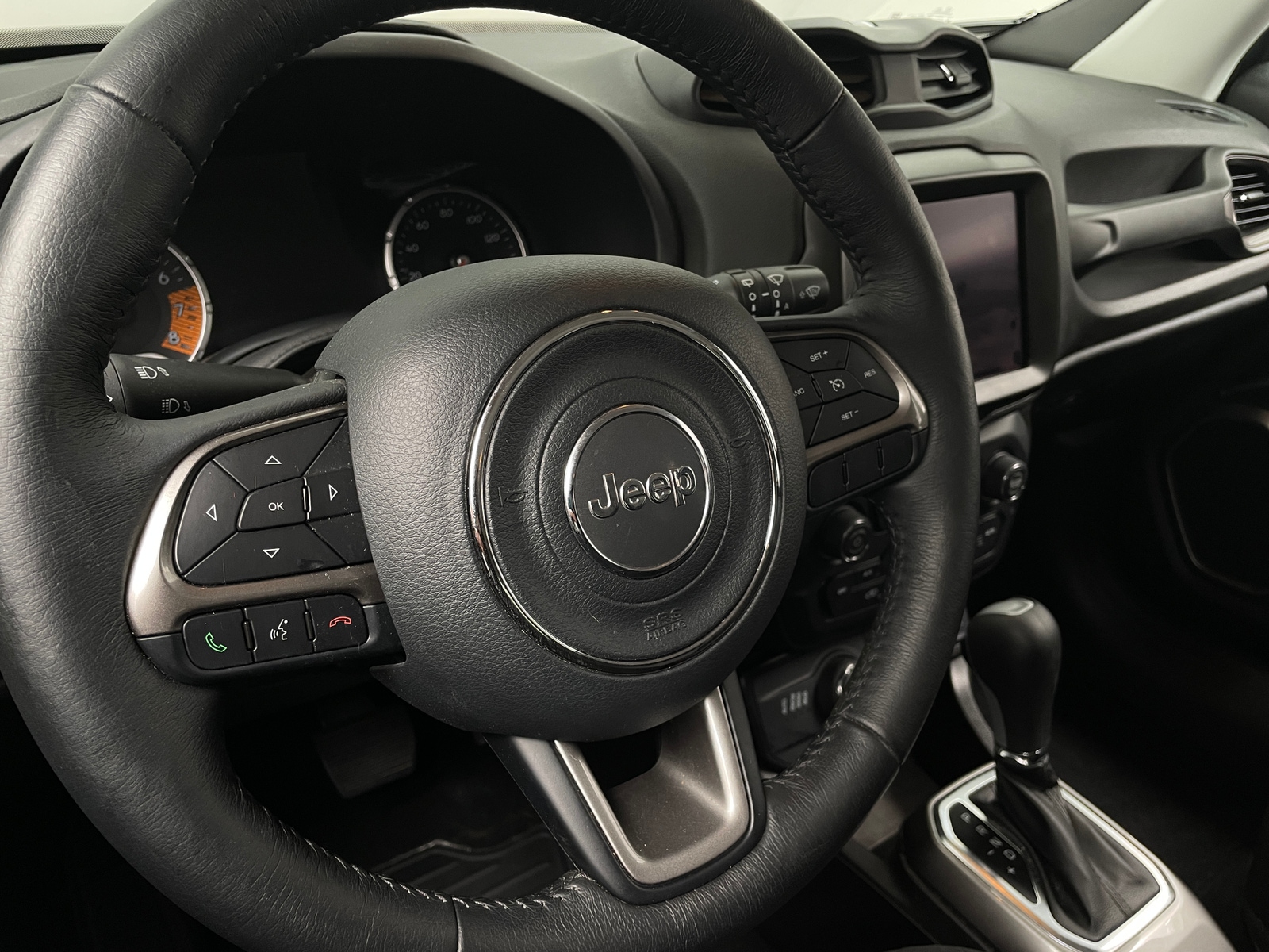 Thumbnail: 2022 Jeep Renegade - 5