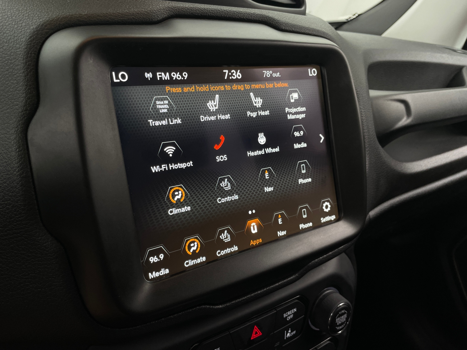Thumbnail: 2022 Jeep Renegade - 4