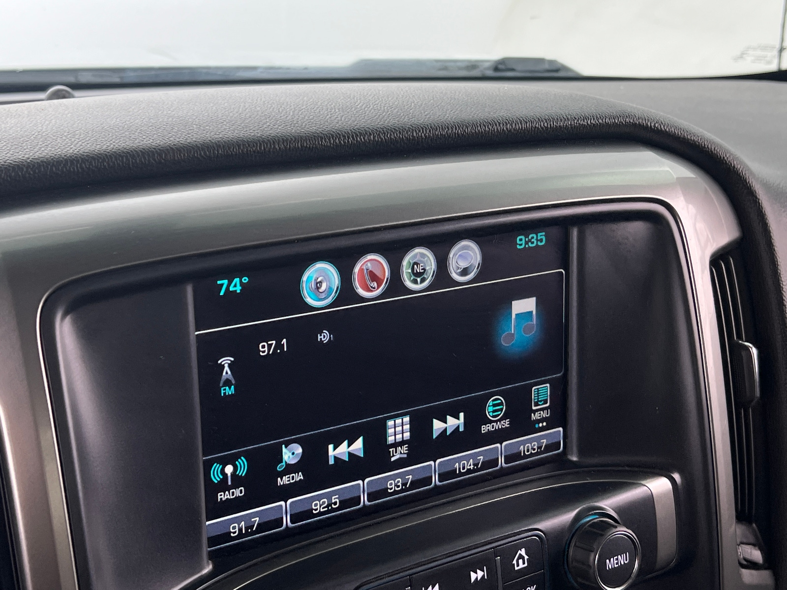Thumbnail: 2018 Chevrolet Silverado 1500 - 4