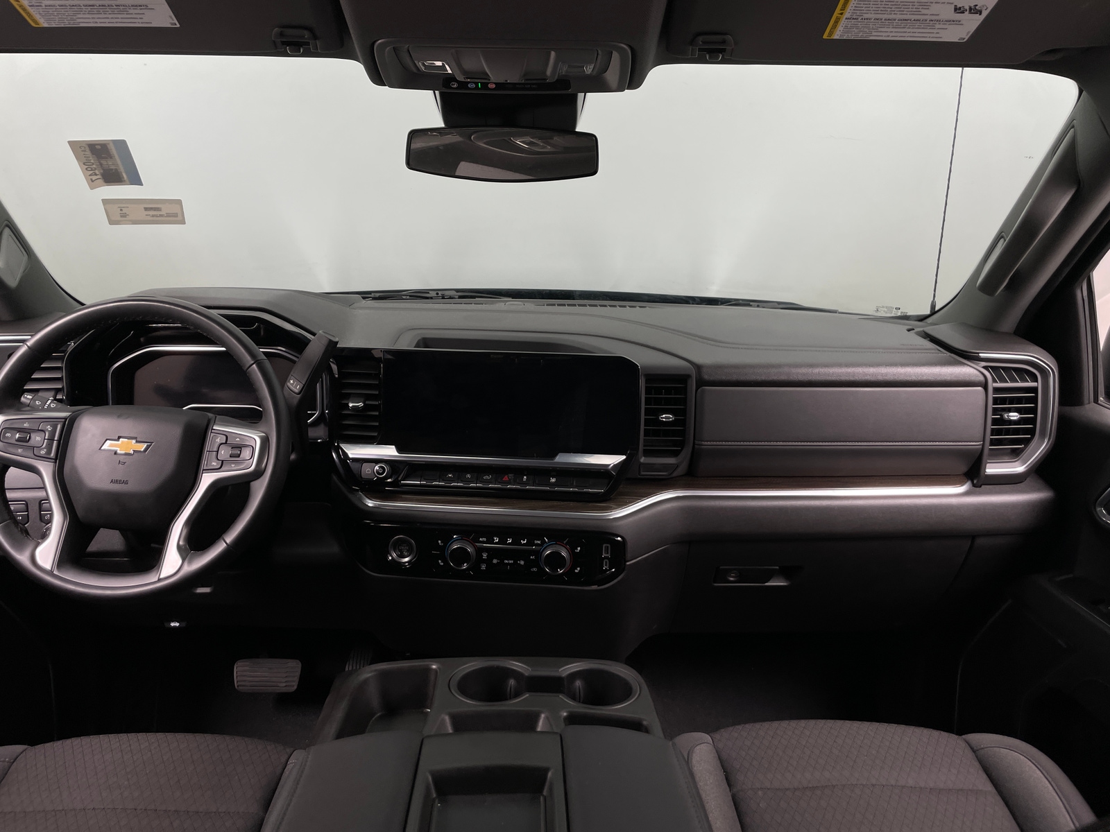 Thumbnail: 2023 Chevrolet Silverado 1500 - 3