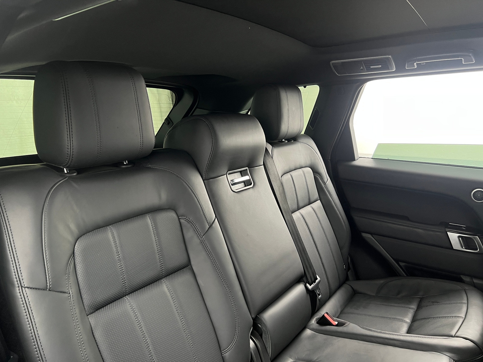 Thumbnail: 2021 Land Rover Range Rover Sport - 5