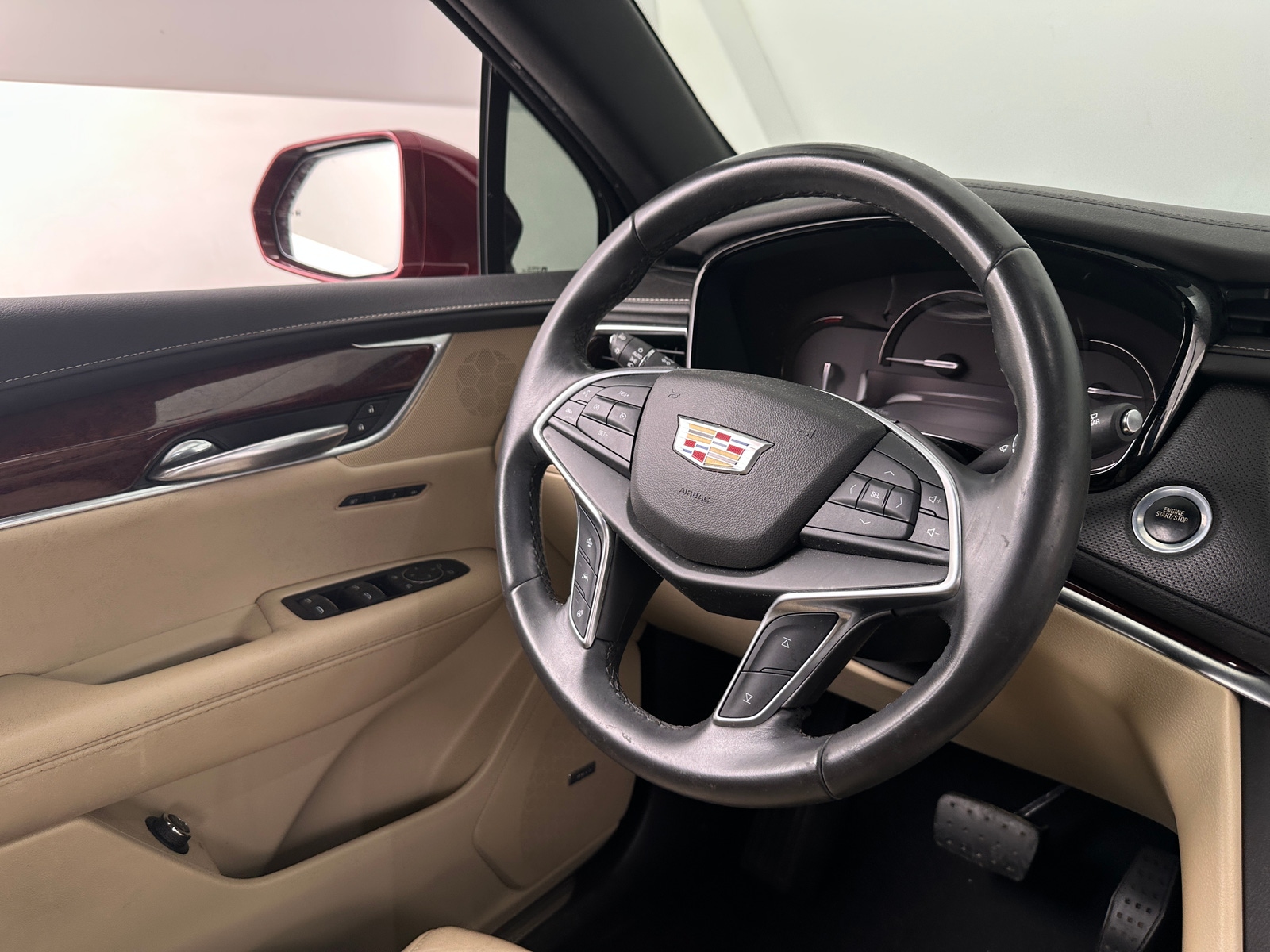 Thumbnail: 2018 Cadillac XT5 - 4