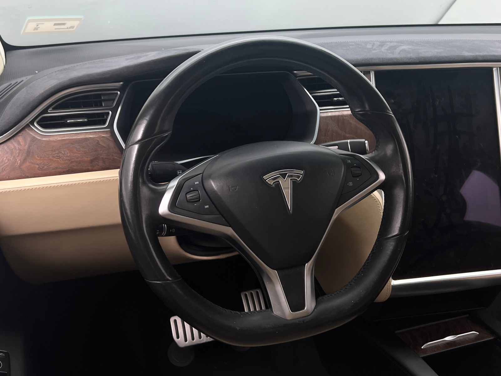 Thumbnail: 2016 Tesla Model X - 4