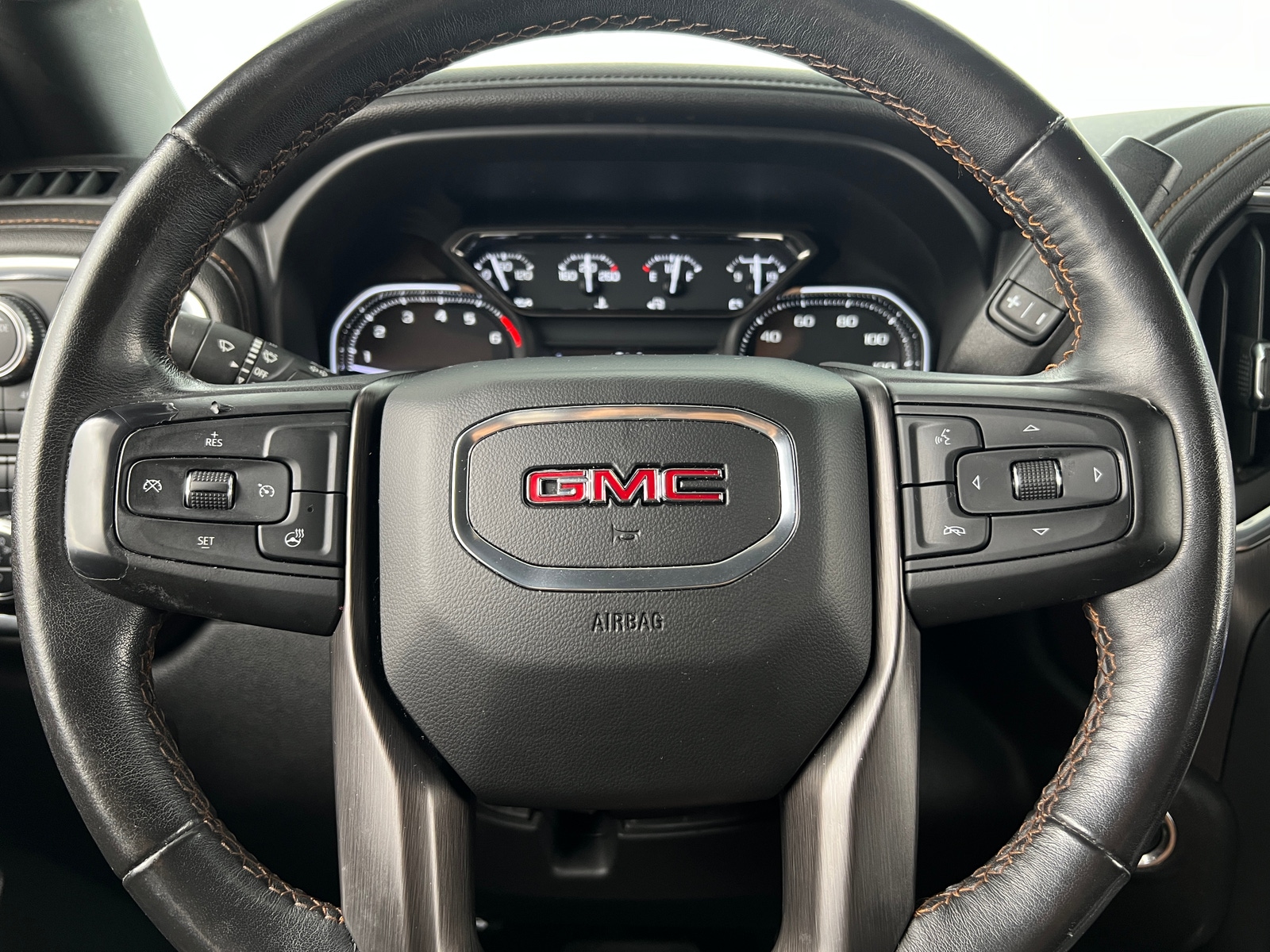 Thumbnail: 2020 GMC Sierra 1500 - 4