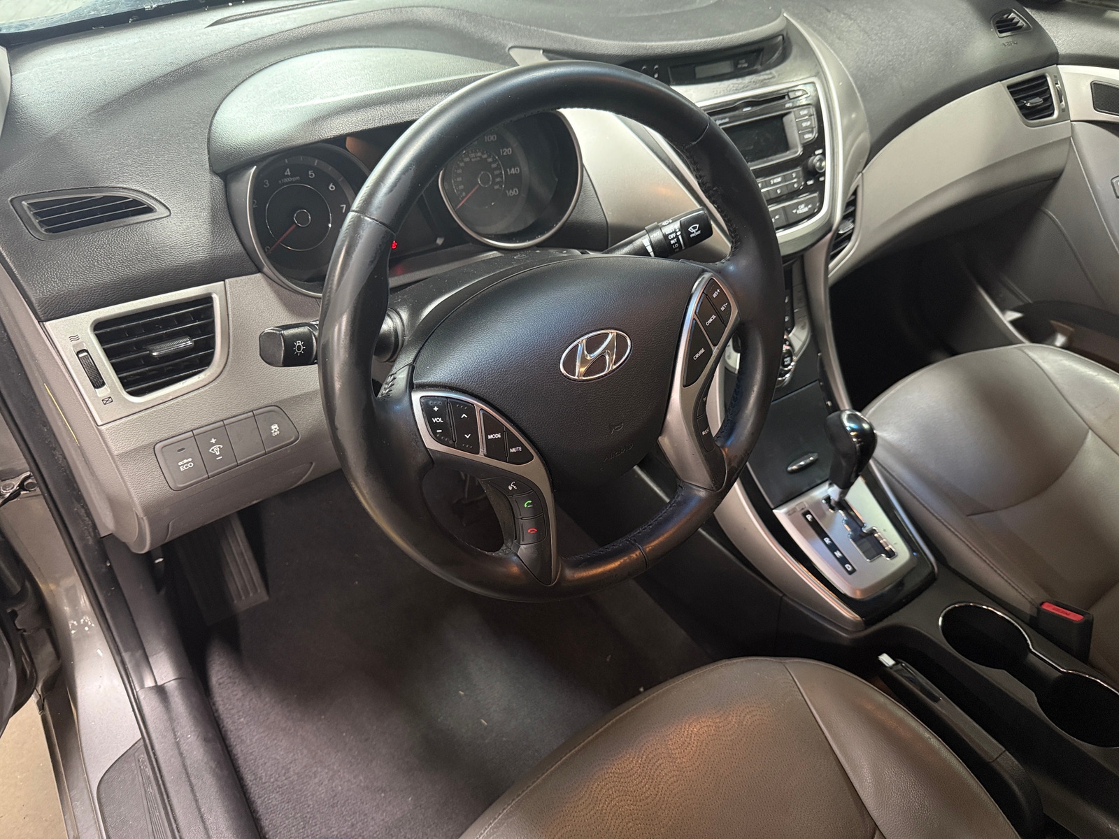 Thumbnail: 2013 Hyundai Elantra - 2