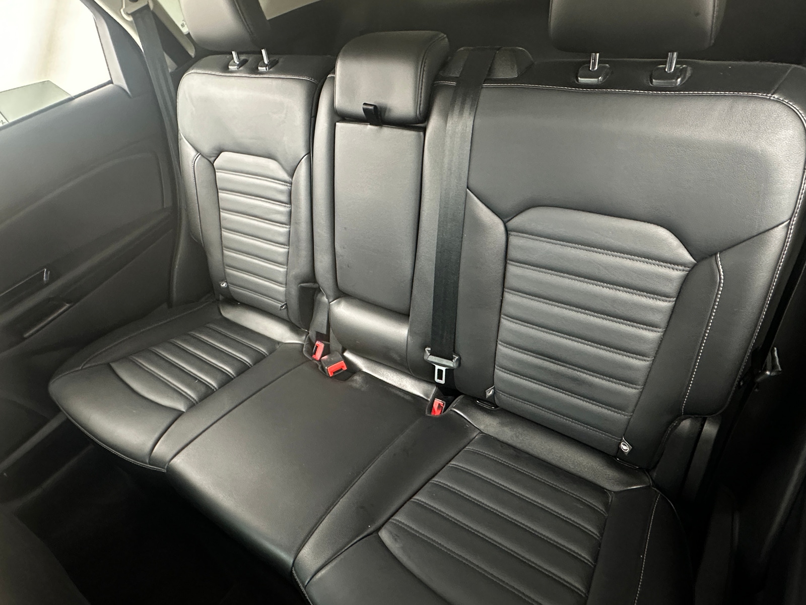 Thumbnail: 2017 Ford Edge - 5