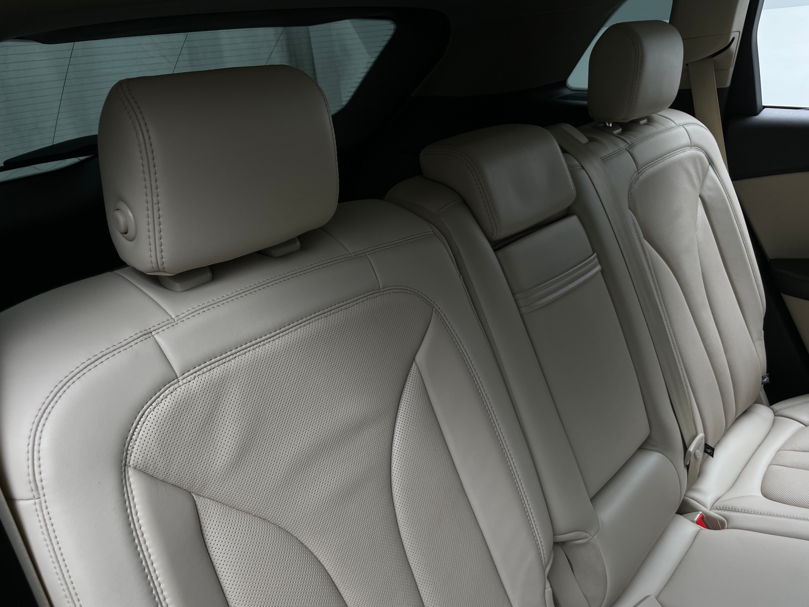 Thumbnail: 2019 Lincoln Nautilus - 5