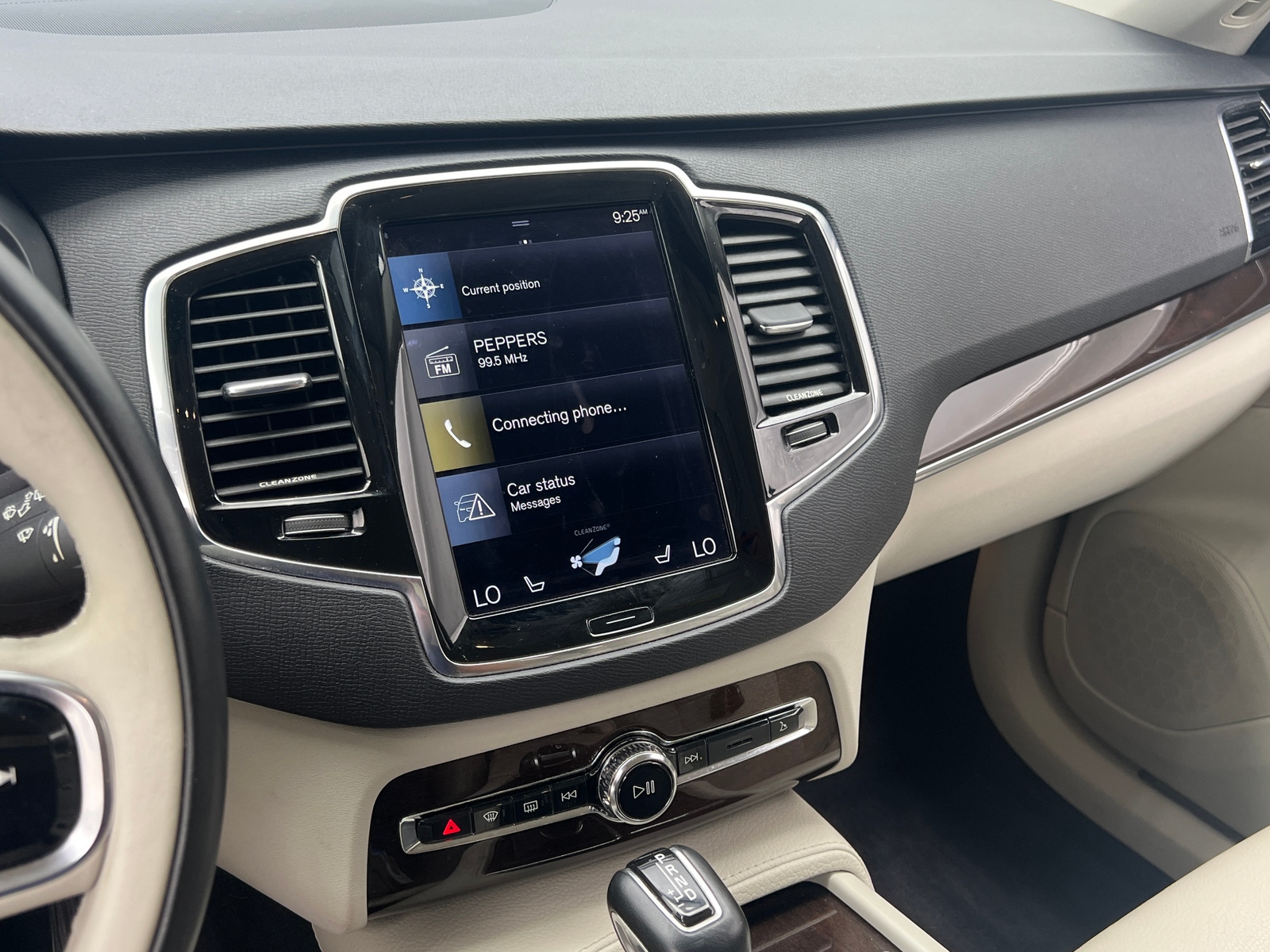 Thumbnail: 2016 Volvo XC90 - 3