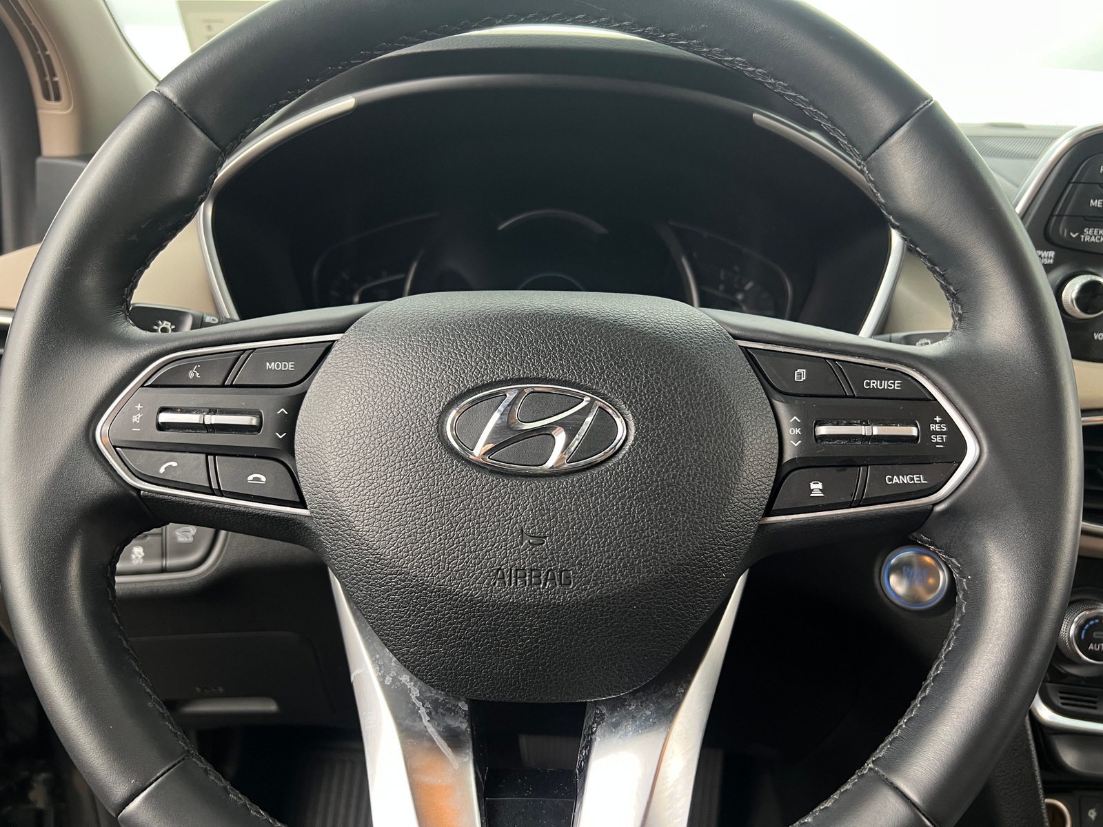Thumbnail: 2020 Hyundai Santa Fe - 5
