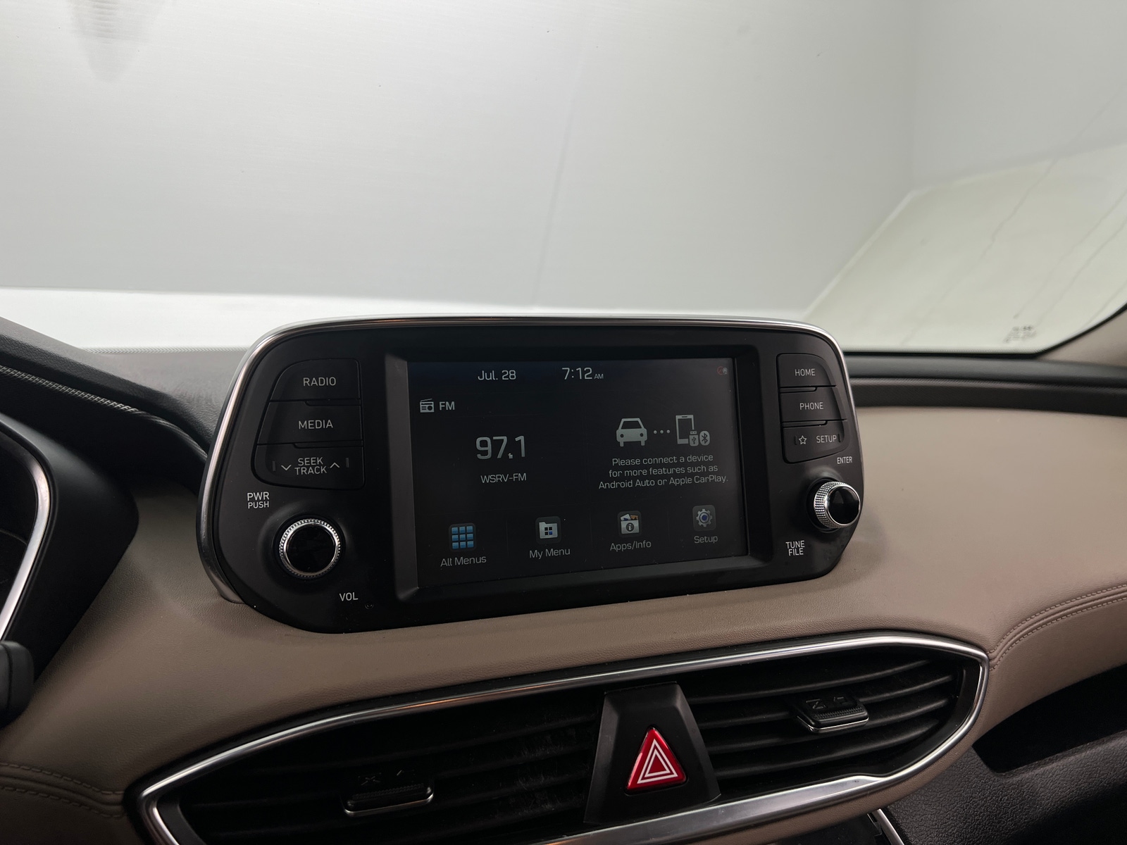 Thumbnail: 2020 Hyundai Santa Fe - 4