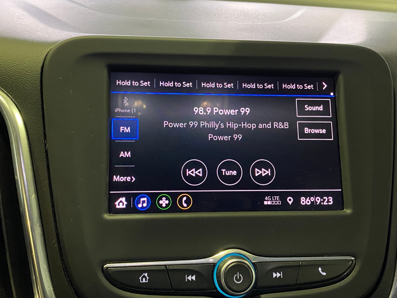 Thumbnail: 2020 Chevrolet Equinox - 4