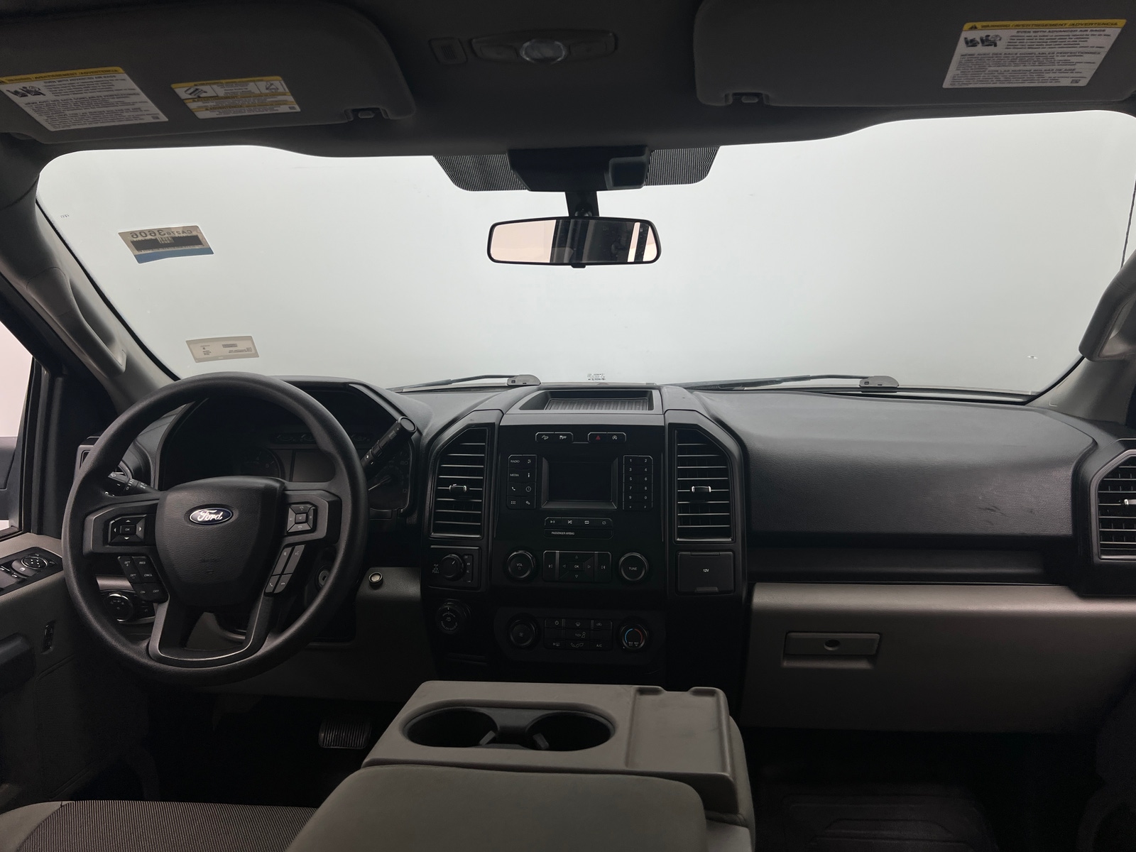 Thumbnail: 2019 Ford Econoline - 3