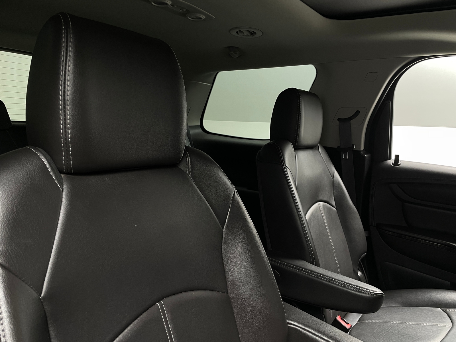 Thumbnail: 2017 GMC Acadia - 5