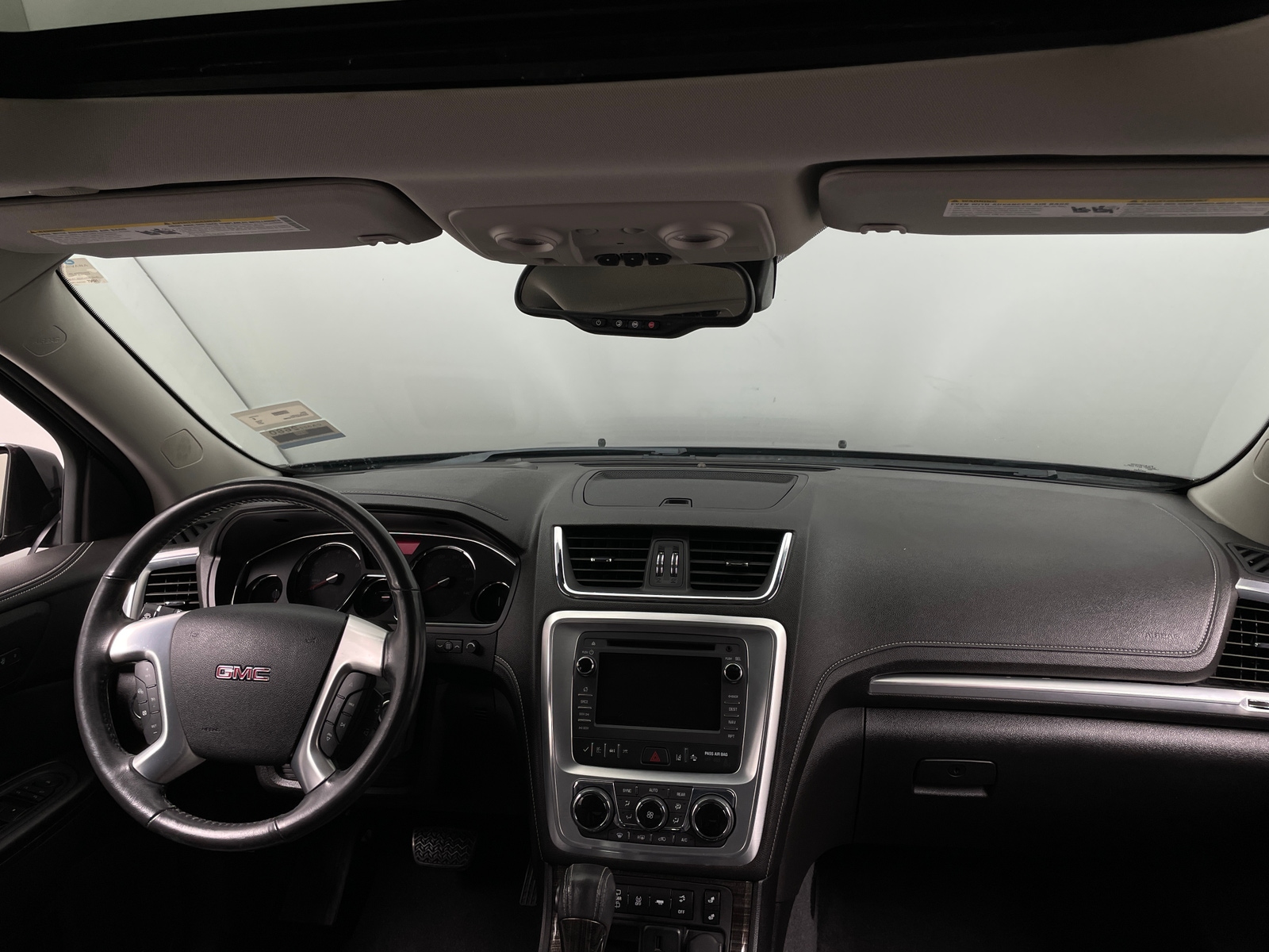 Thumbnail: 2017 GMC Acadia - 2