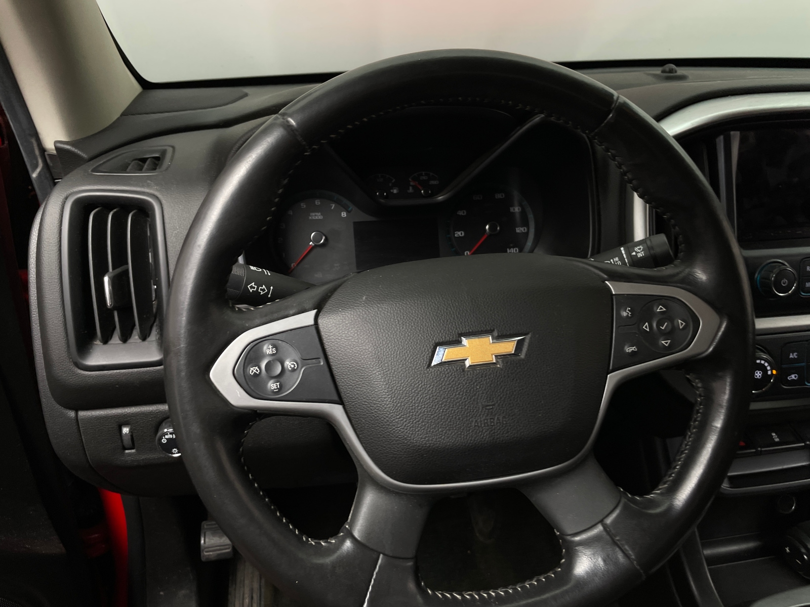 Thumbnail: 2017 Chevrolet Colorado - 5