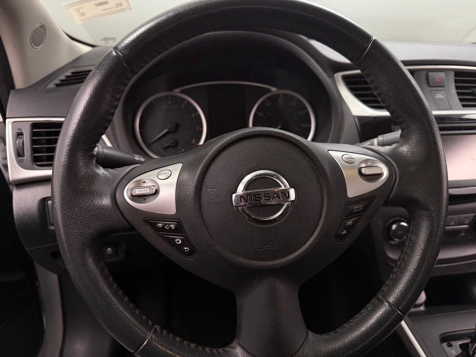 Thumbnail: 2017 Nissan Sentra - 5