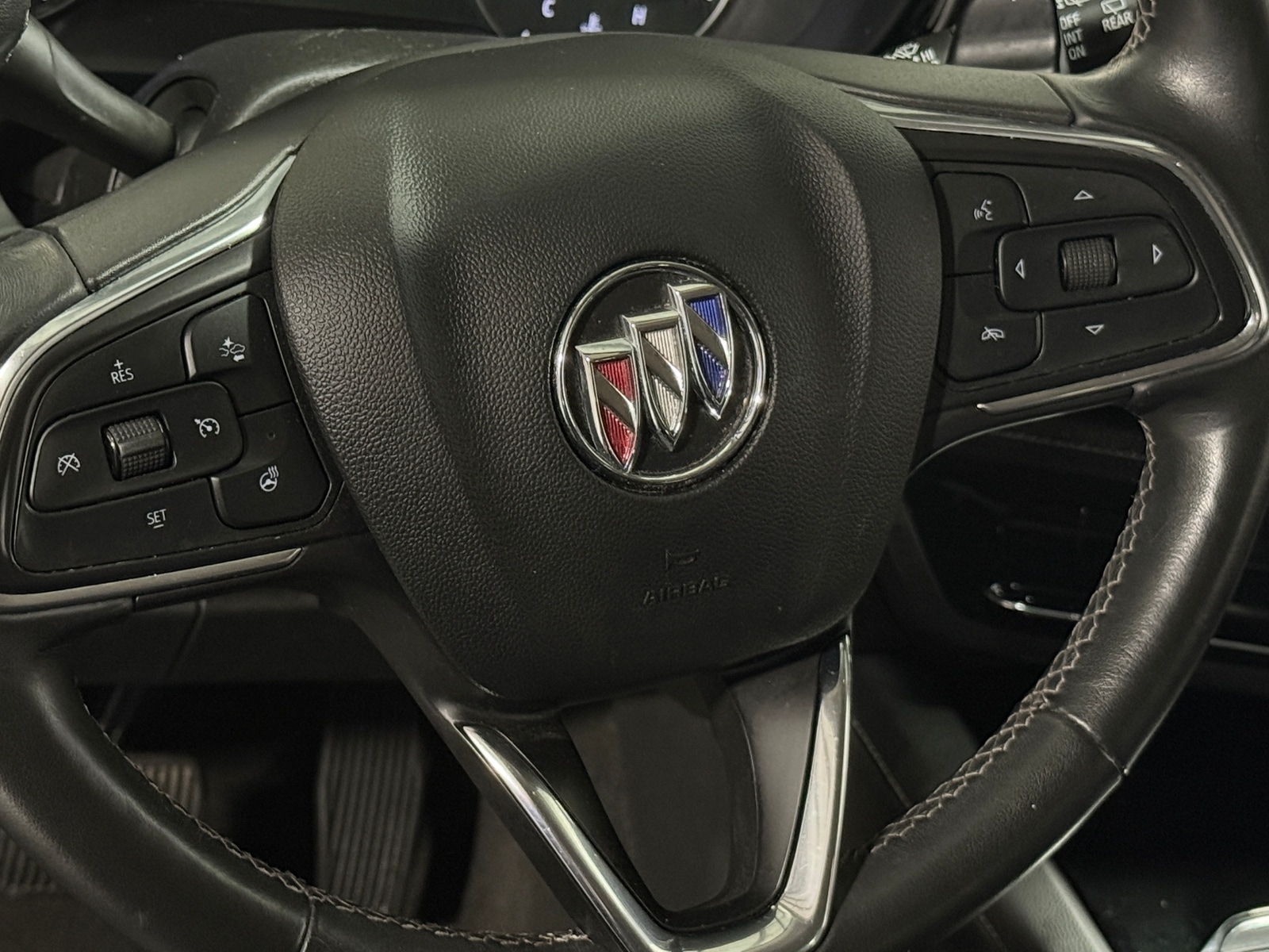 Thumbnail: 2023 Buick Envision - 4