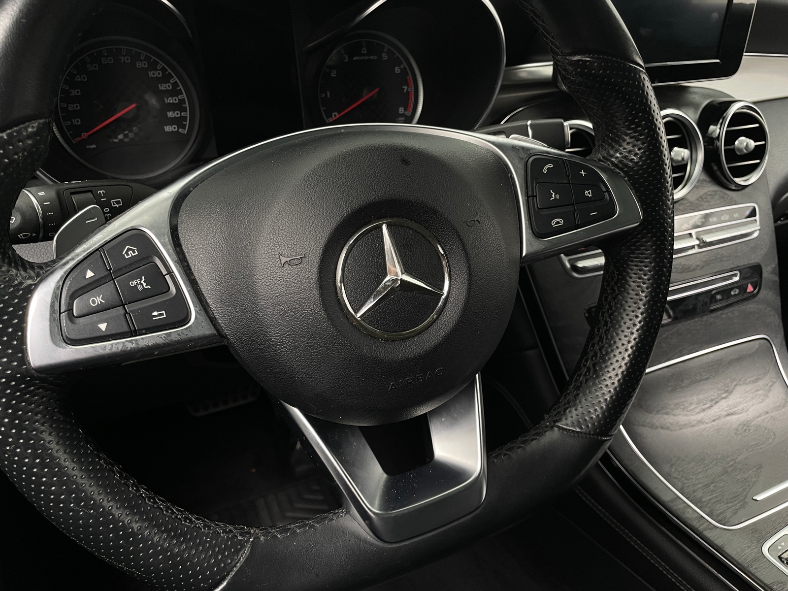 Thumbnail: 2018 Mercedes-Benz GLC - 4