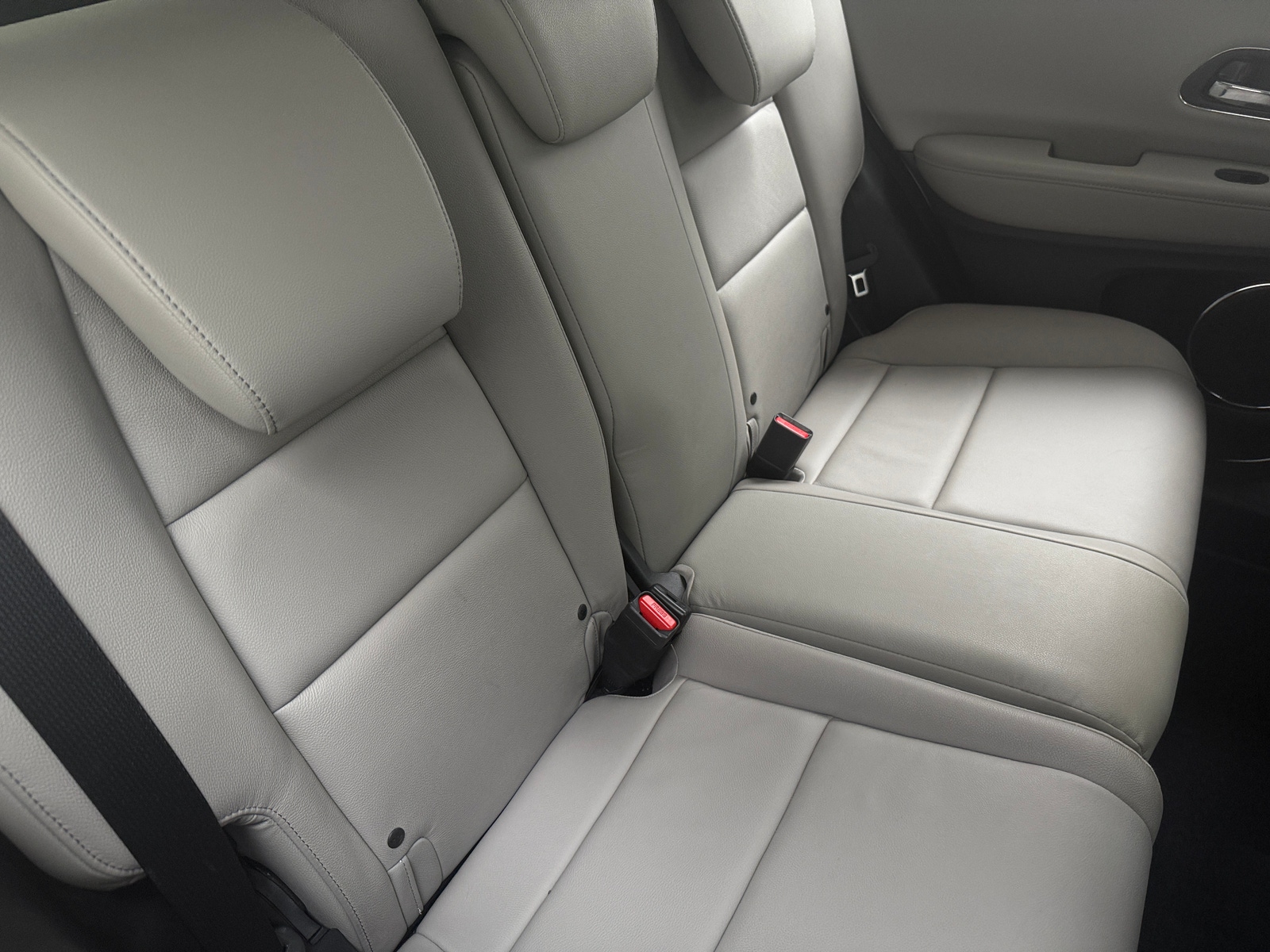 Thumbnail: 2016 Honda HR-V - 5