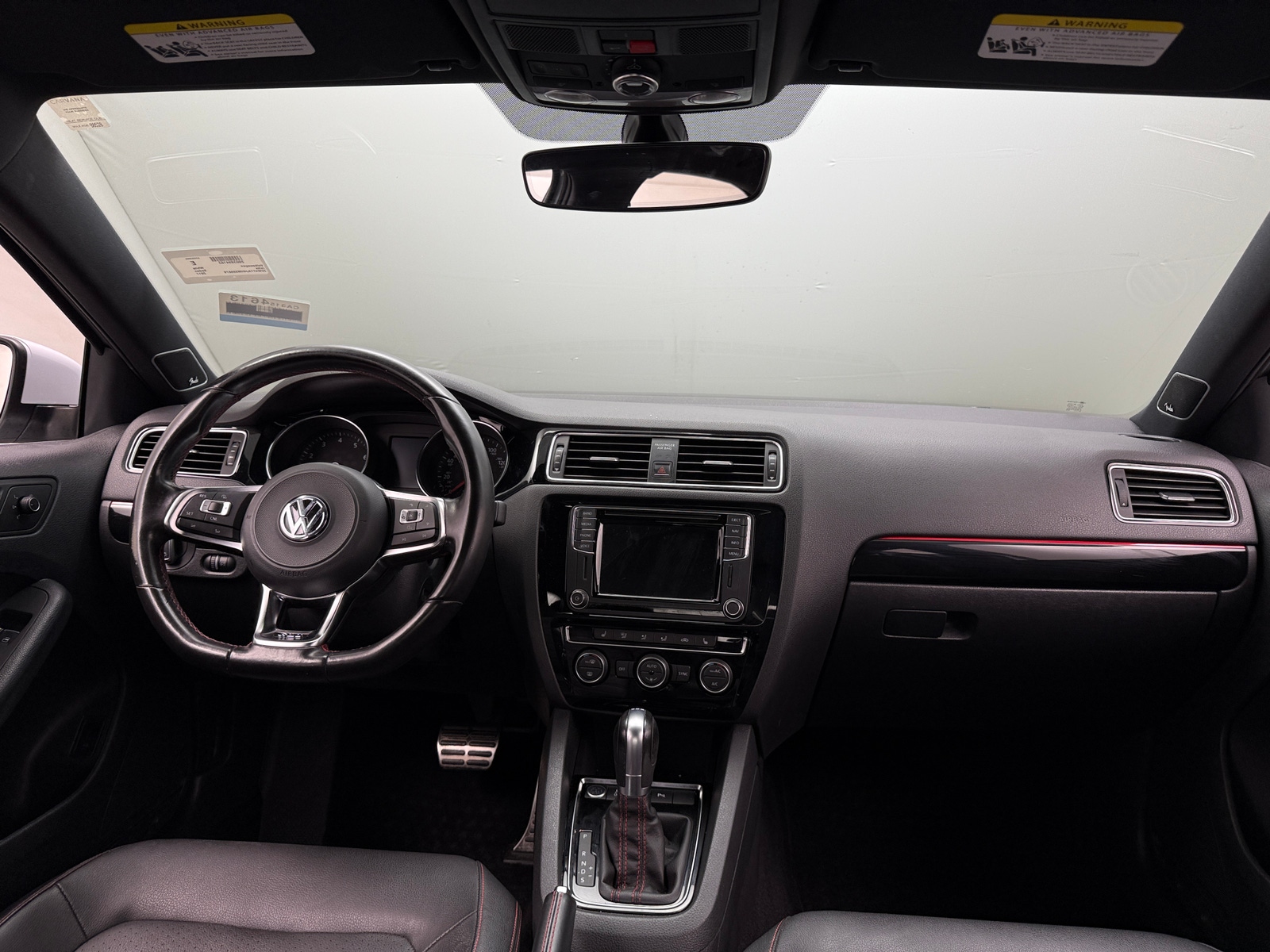 Thumbnail: 2017 Volkswagen Jetta - 2