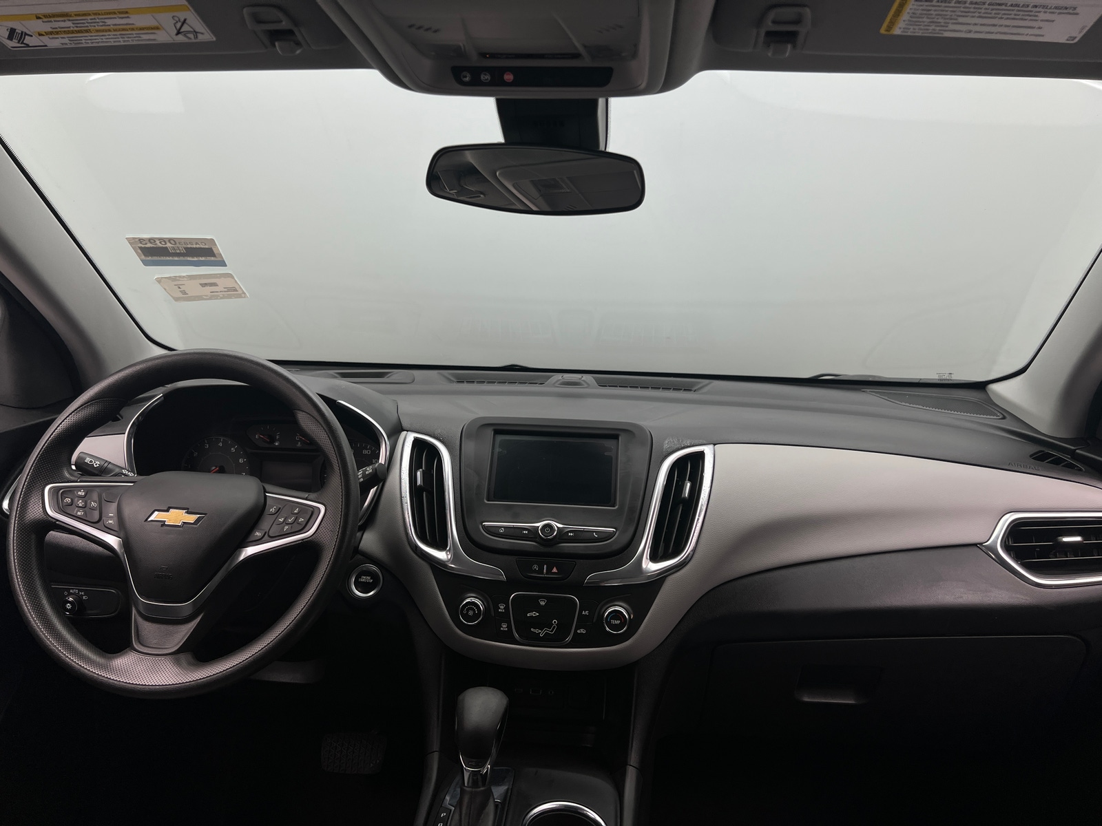 Thumbnail: 2023 Chevrolet Equinox - 3