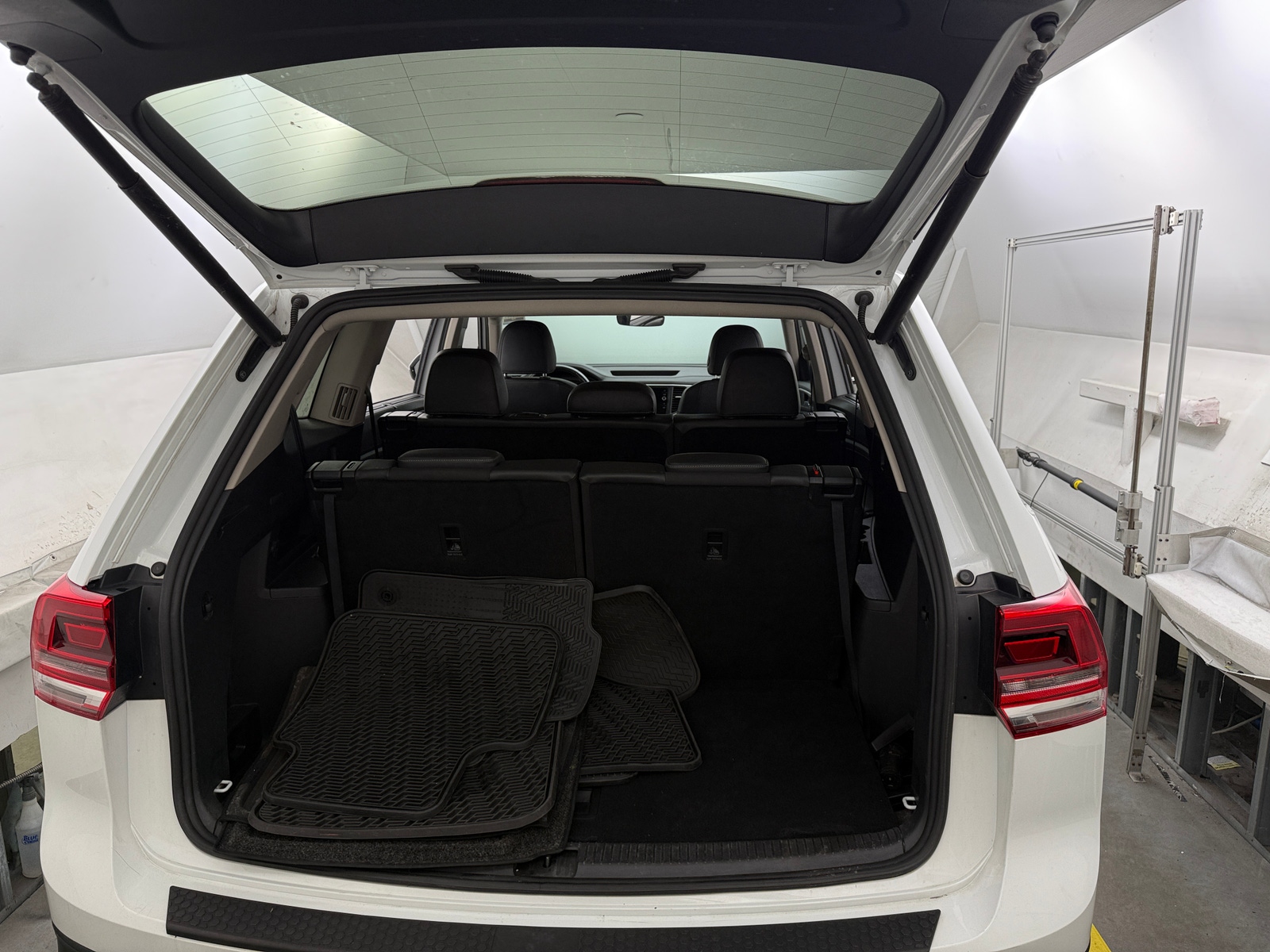 Thumbnail: 2020 Volkswagen Atlas - 6