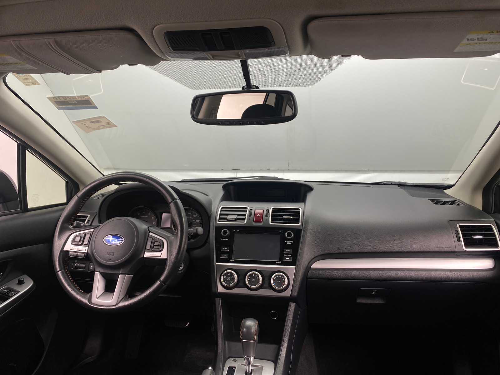 Thumbnail: 2016 Subaru Crosstrek - 3