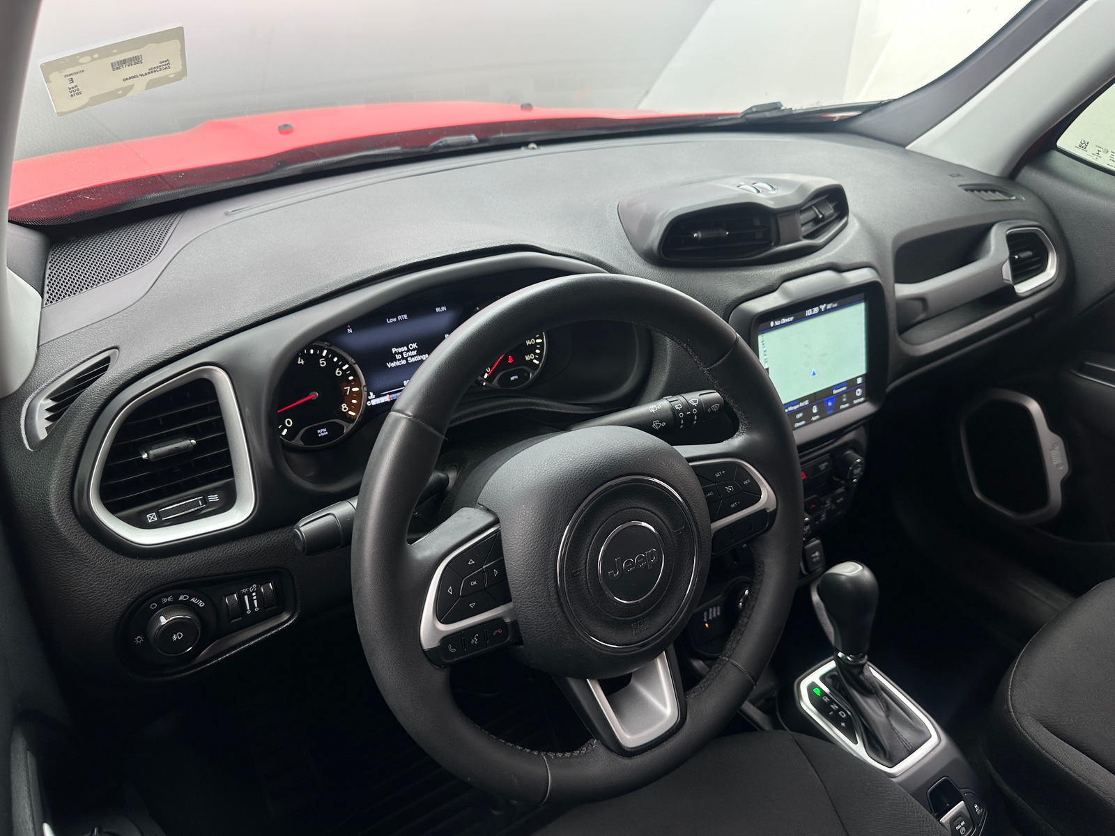 Thumbnail: 2018 Jeep Renegade - 3