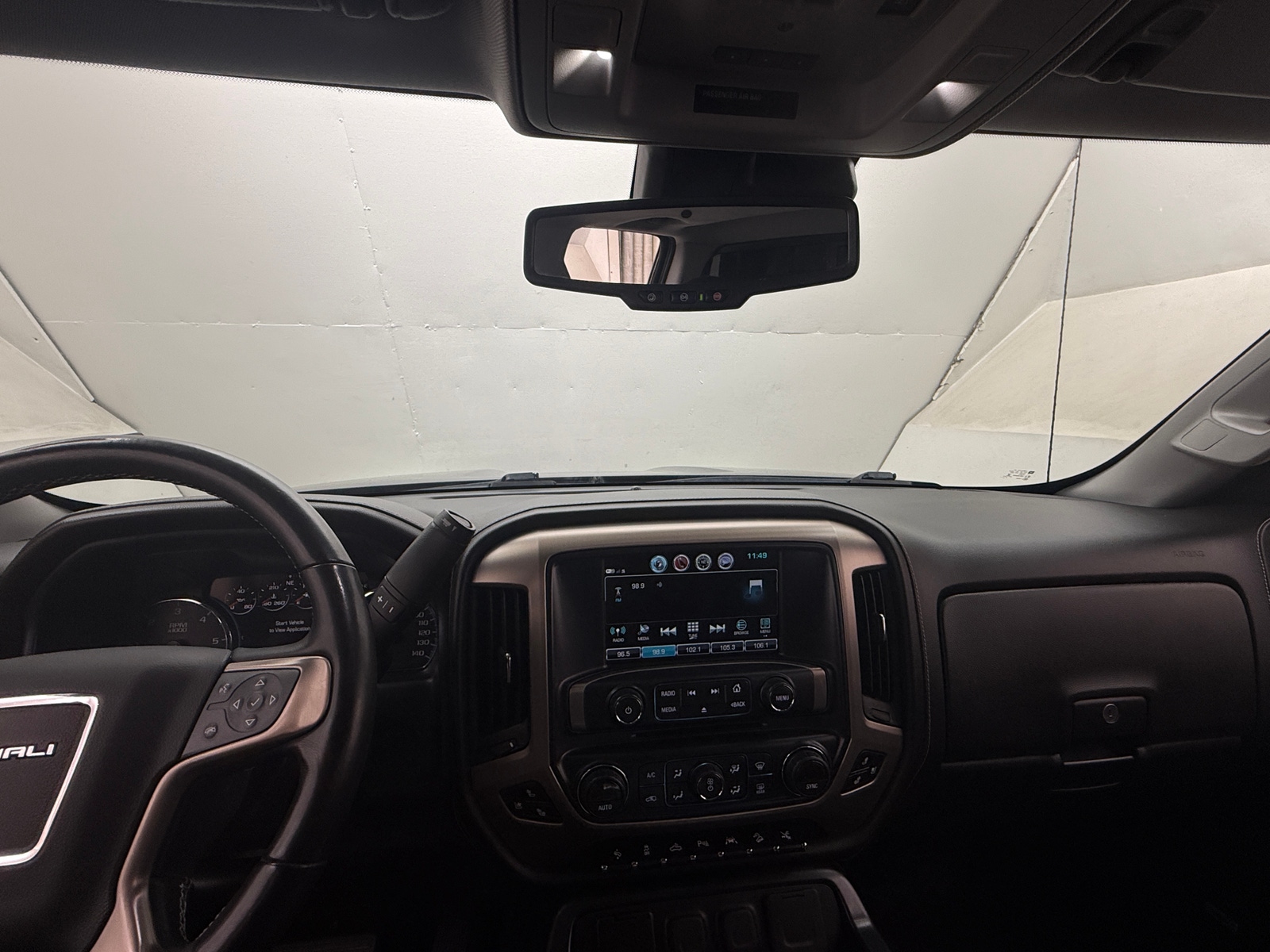 Thumbnail: 2018 GMC Sierra 1500 - 2