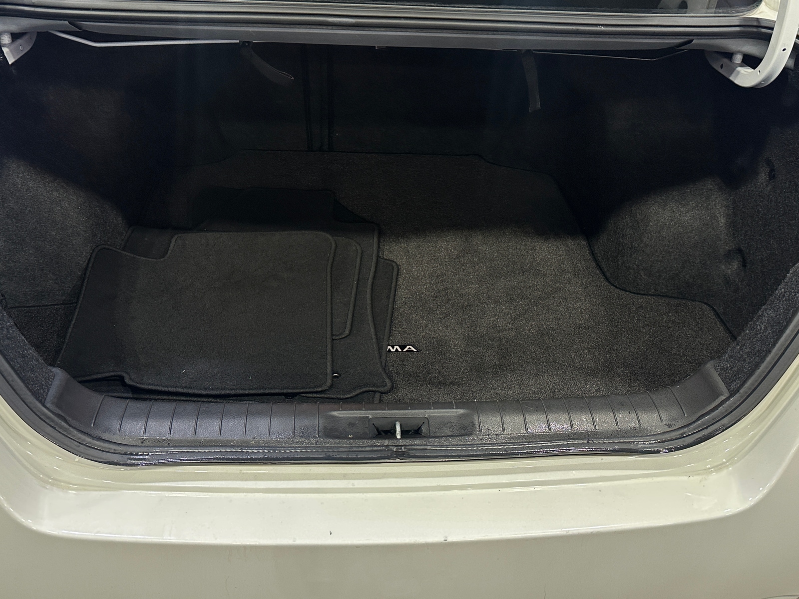 Thumbnail: 2015 Nissan Altima - 6