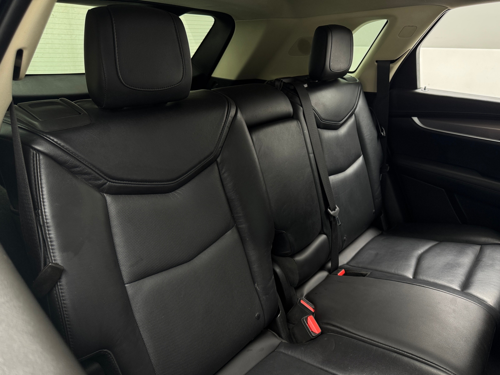 Thumbnail: 2017 Cadillac XT5 - 5