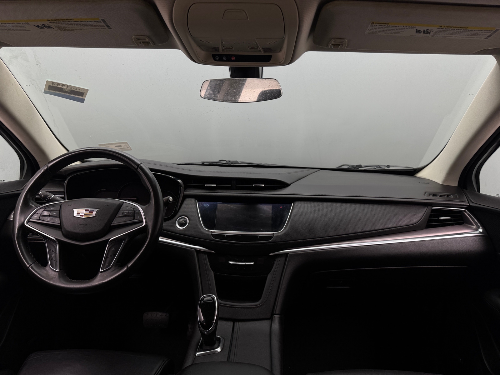 Thumbnail: 2017 Cadillac XT5 - 2