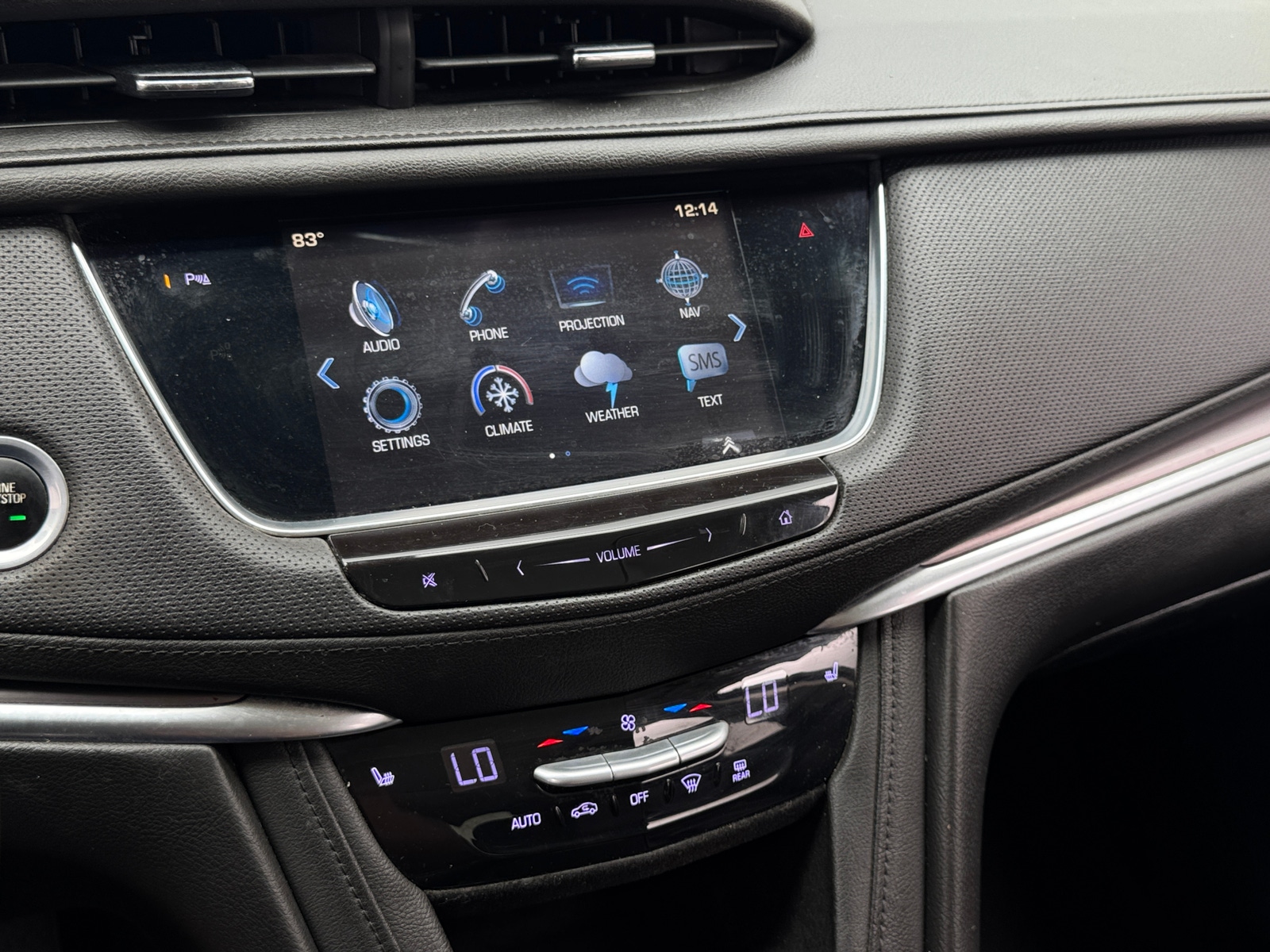 Thumbnail: 2017 Cadillac XT5 - 3