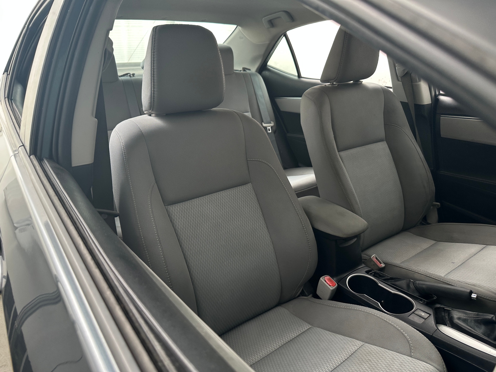 Thumbnail: 2016 Toyota Corolla - 2