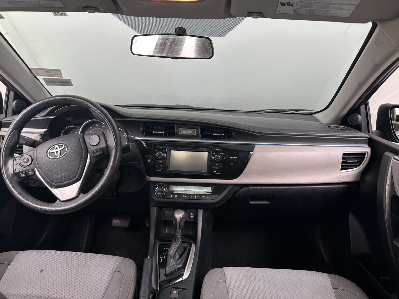 Thumbnail: 2016 Toyota Corolla - 3
