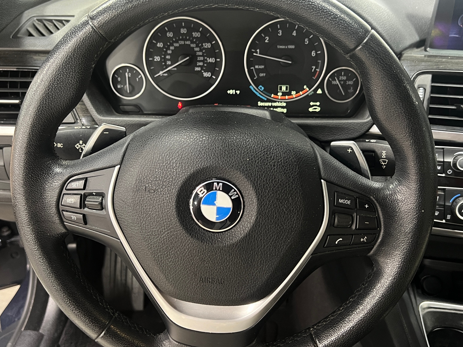 Thumbnail: 2015 BMW 4 Series - 4