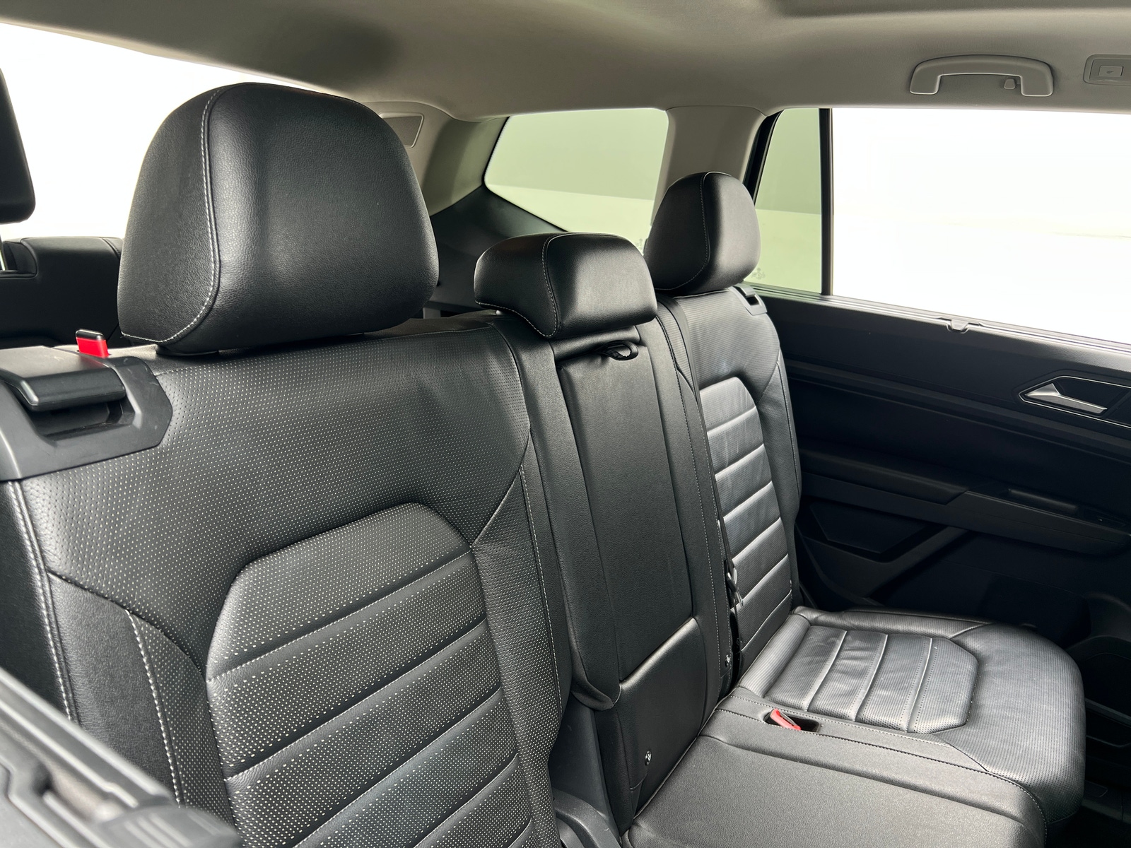 Thumbnail: 2018 Volkswagen Atlas - 5