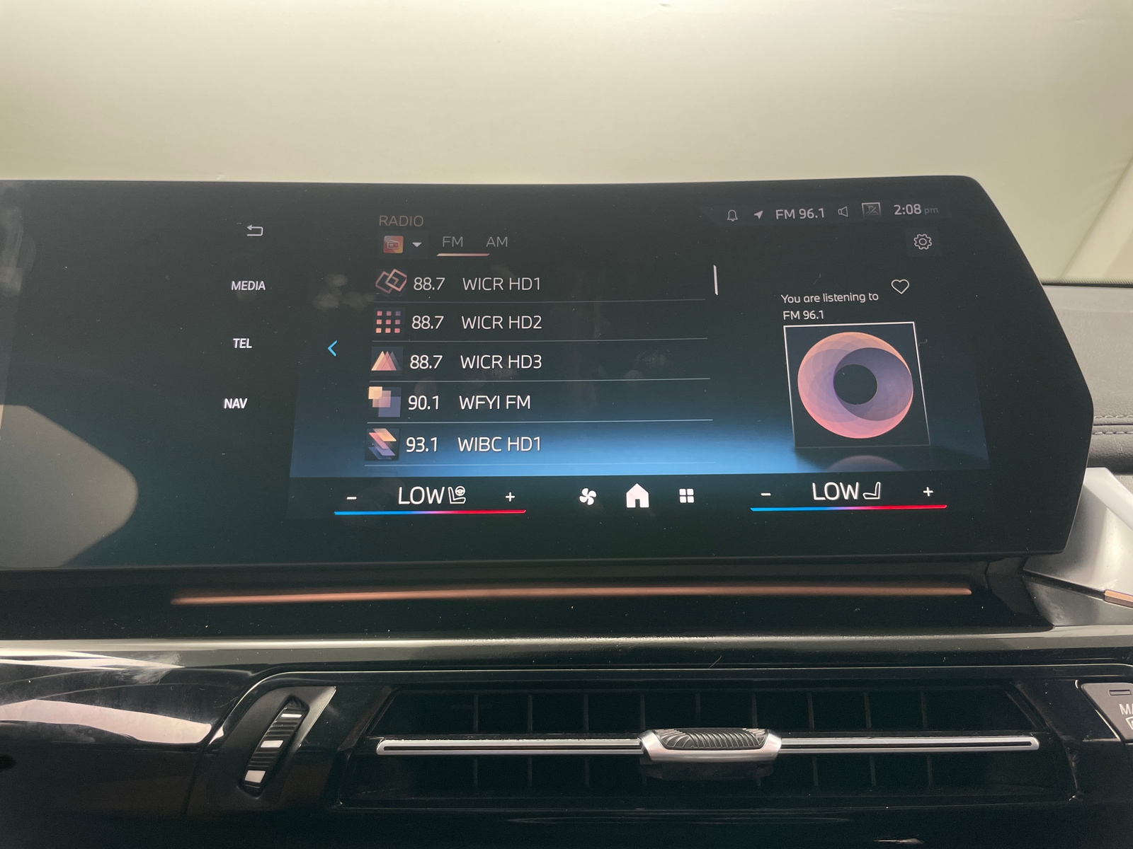 Thumbnail: 2024 BMW X1 - 3