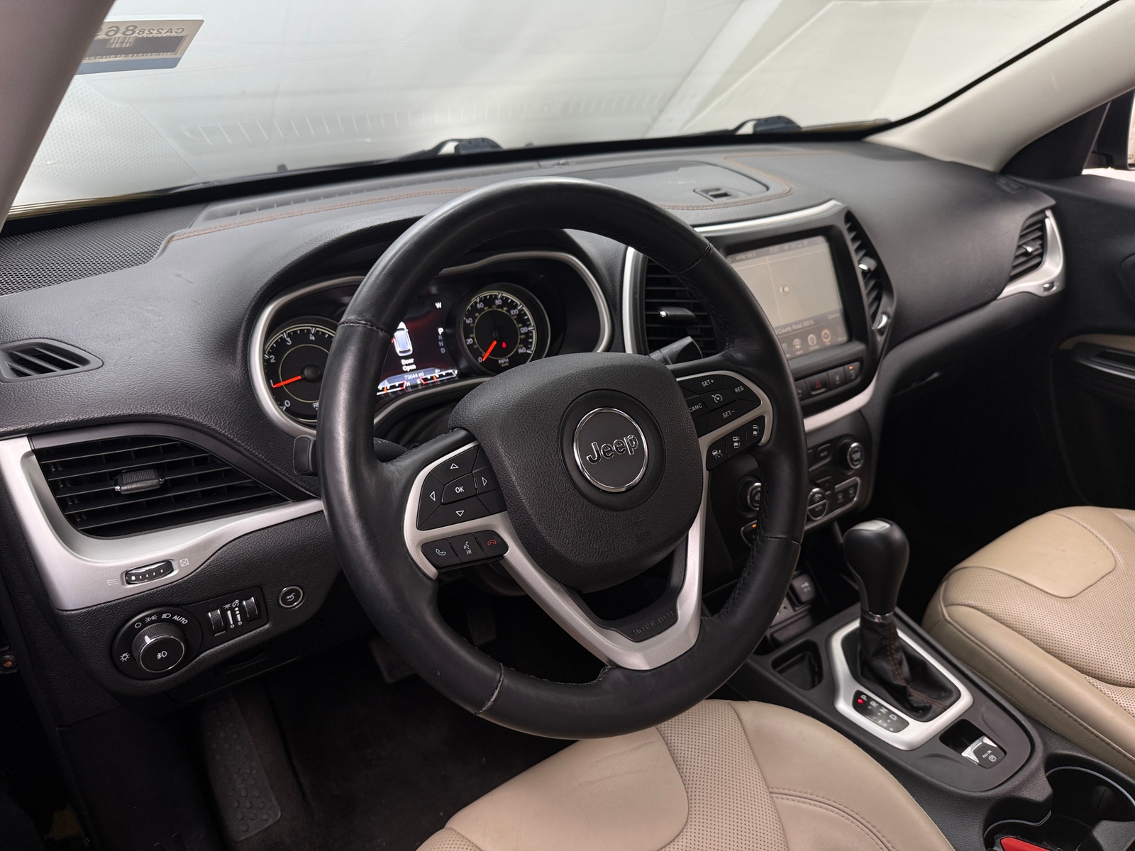 Thumbnail: 2015 Jeep Cherokee - 2